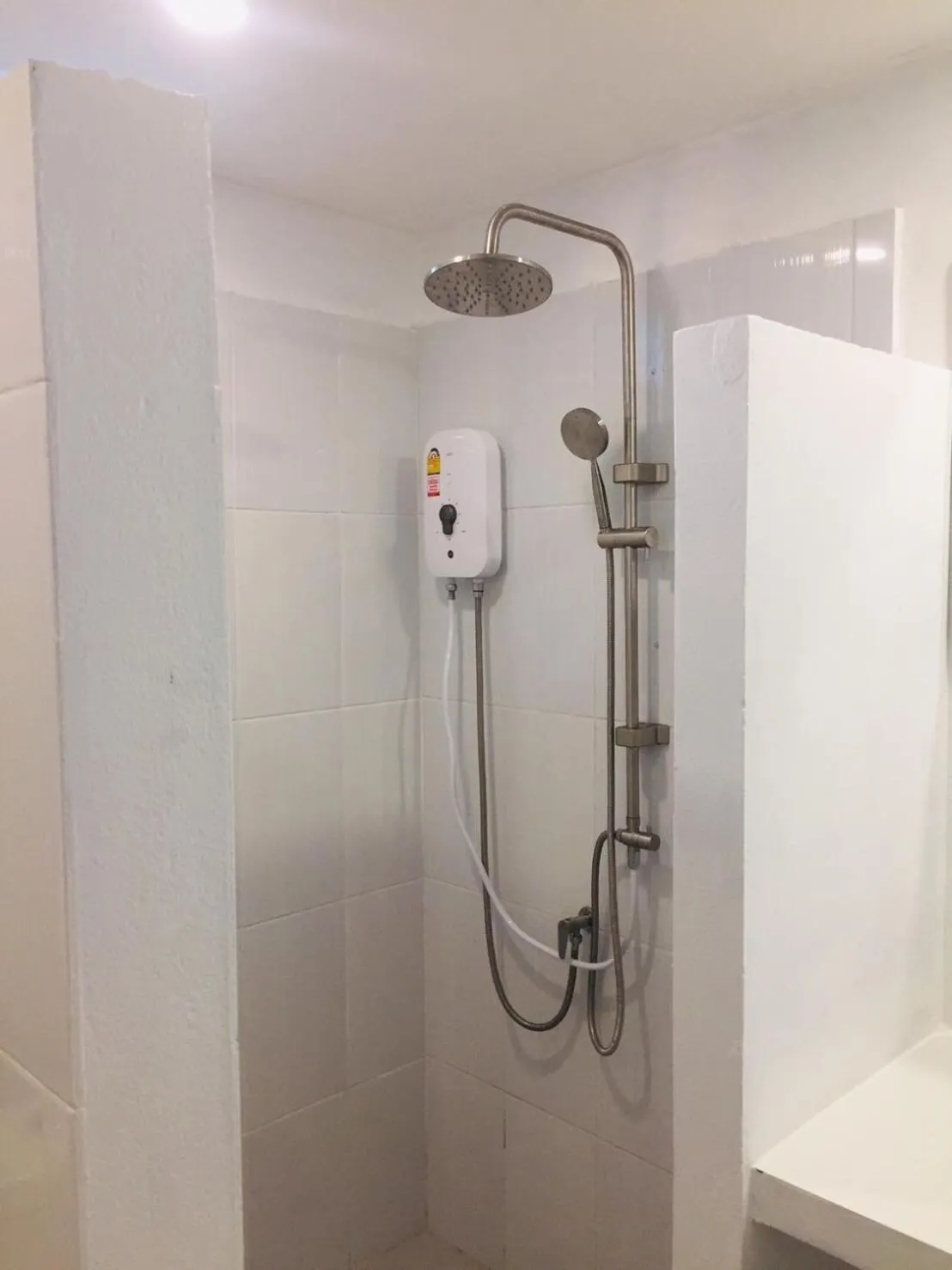 Shower in Baansuan Suksangob Farm Stay