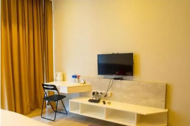 Deluxe King Studio in EXPRESSIONZ by GSuites Deluxe King Studio in EXPRESSIONZ by GSuites