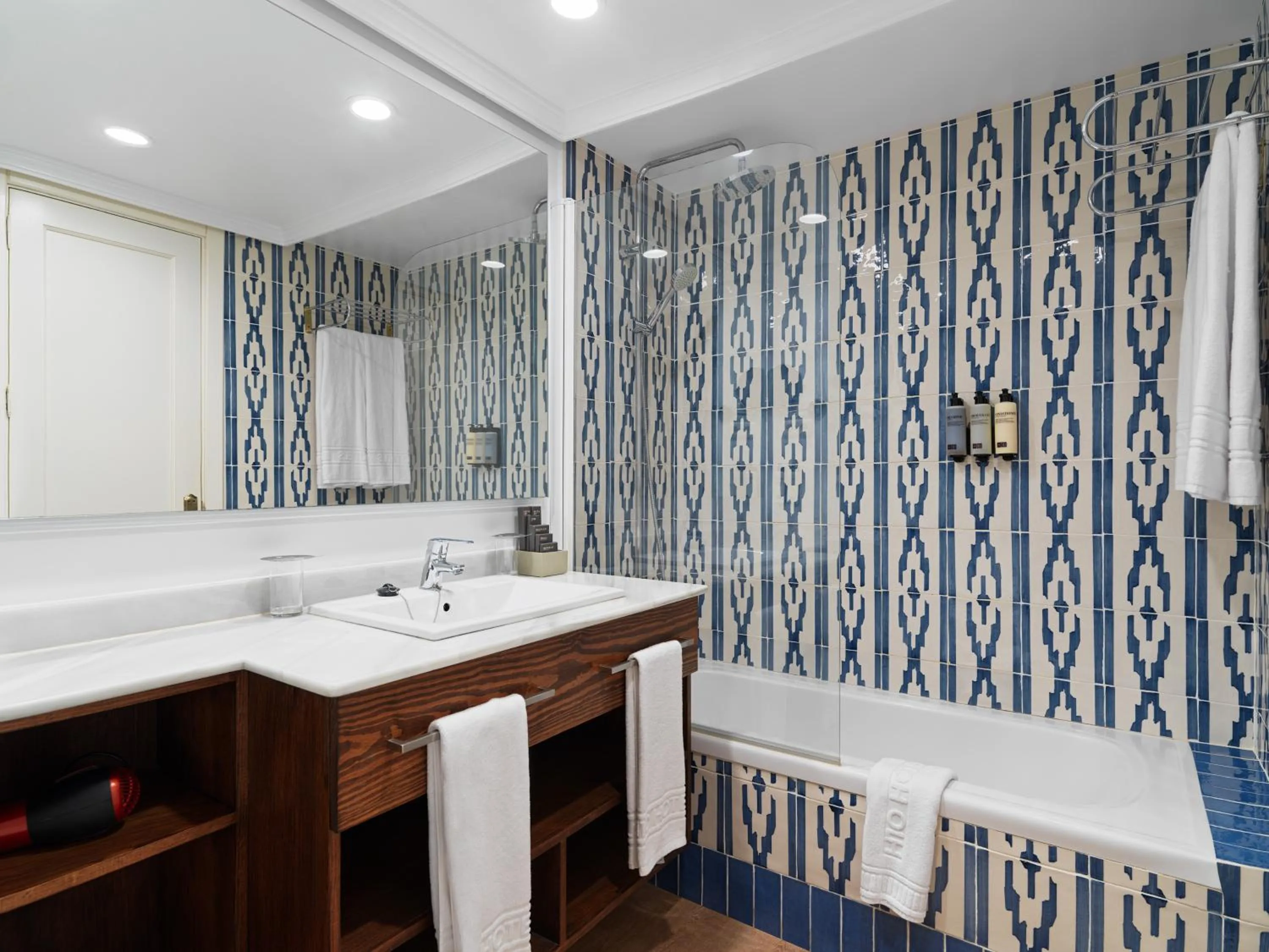 Bathroom in H10 Lanzarote Princess