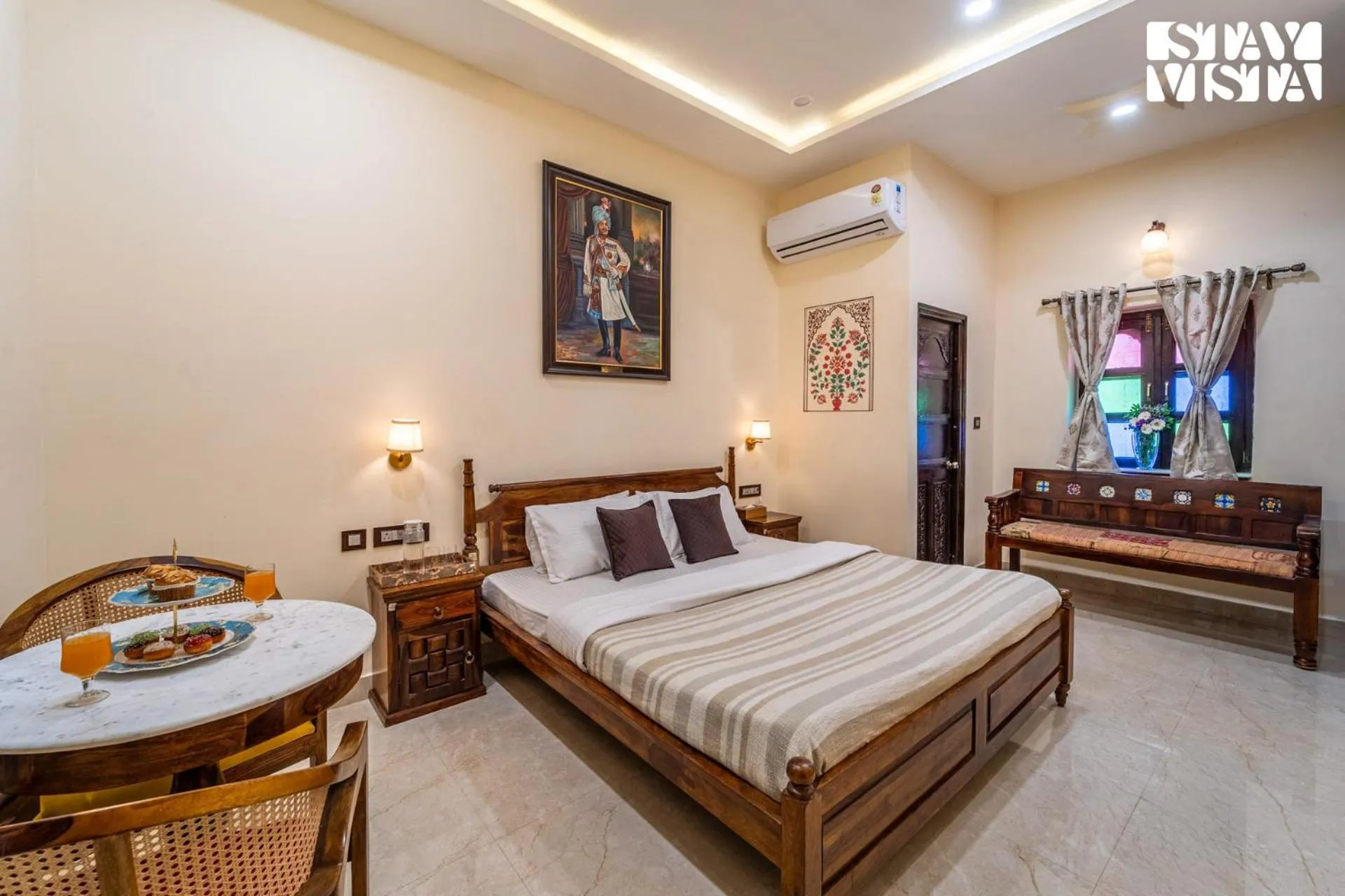Bedroom, Bed in Sunset Escape by VEO - Part of StayVista