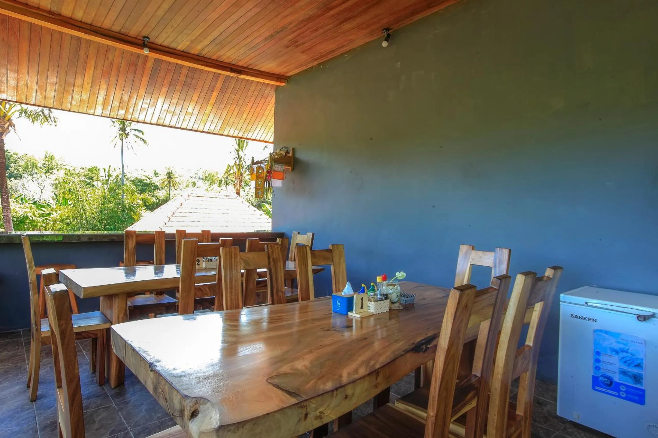 Dining area in THE DARA HILL