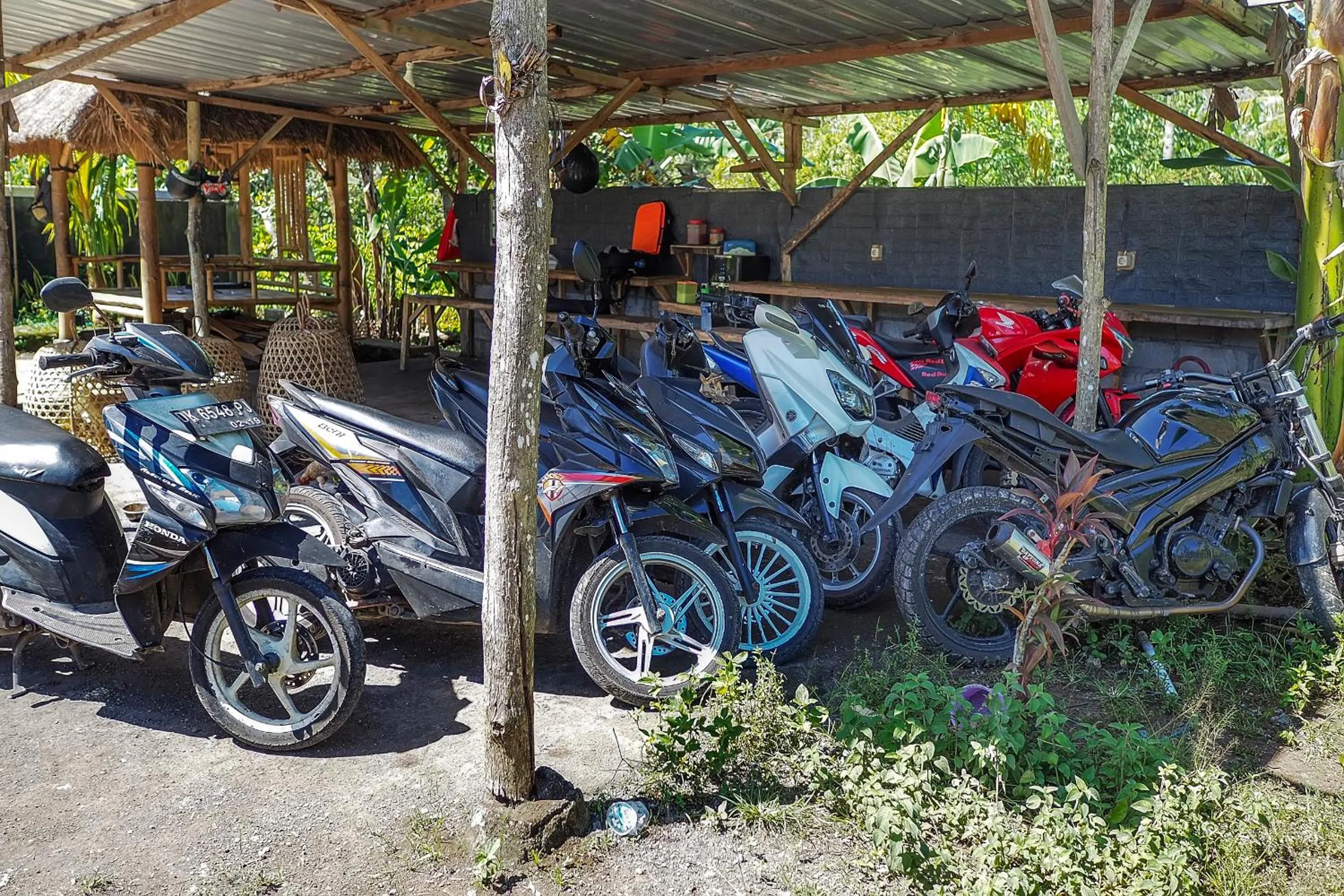 Parking in THE DARA HILL