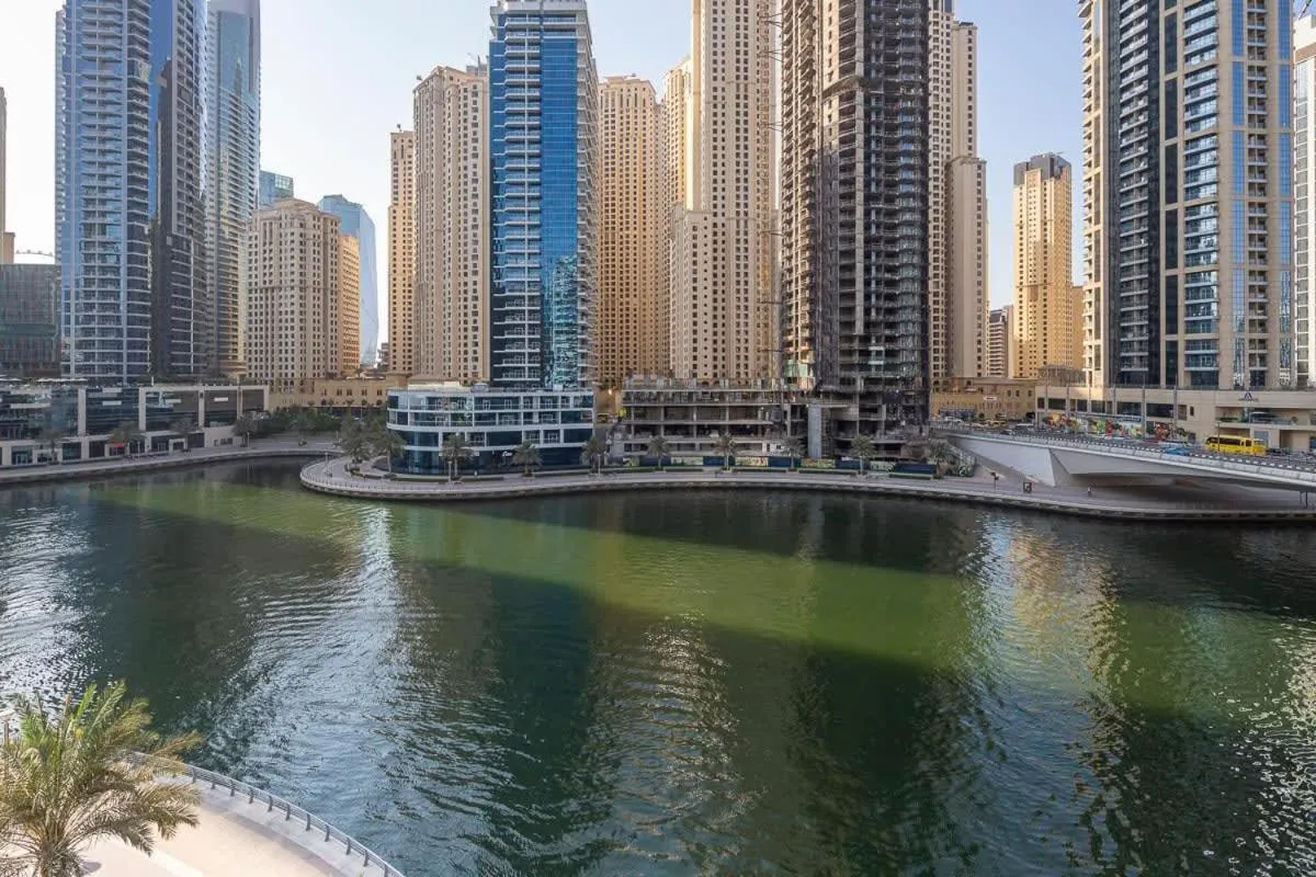 Frank Porter - Atlantic Tower 1