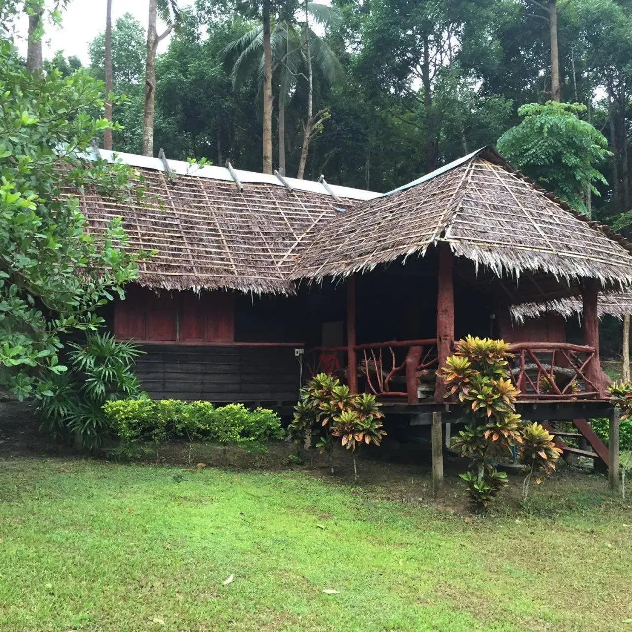 Paradise Lost Bungalows Paradise Lost Bungalows