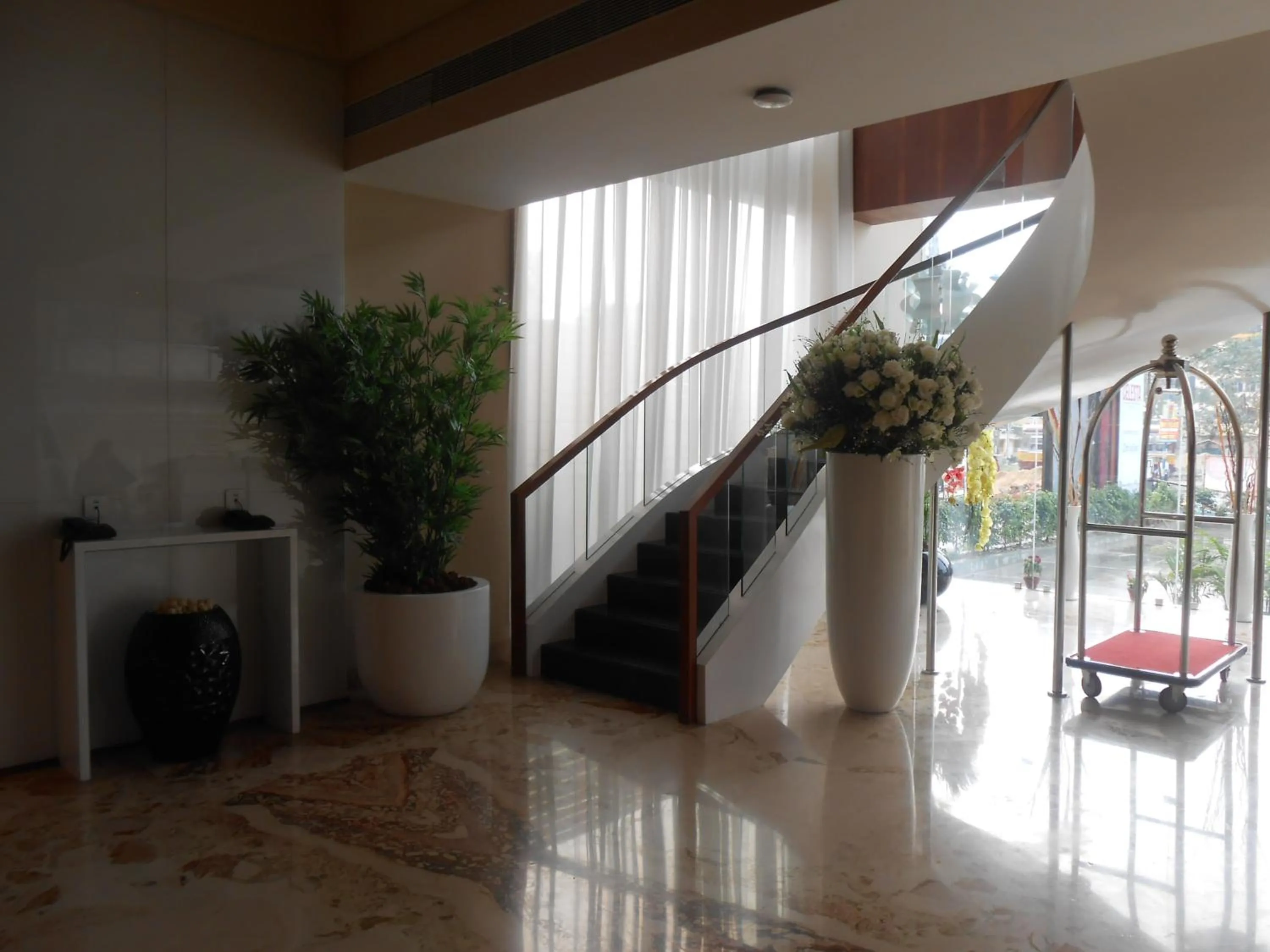 Lobby or reception in Celesta Hotel - Kolkata