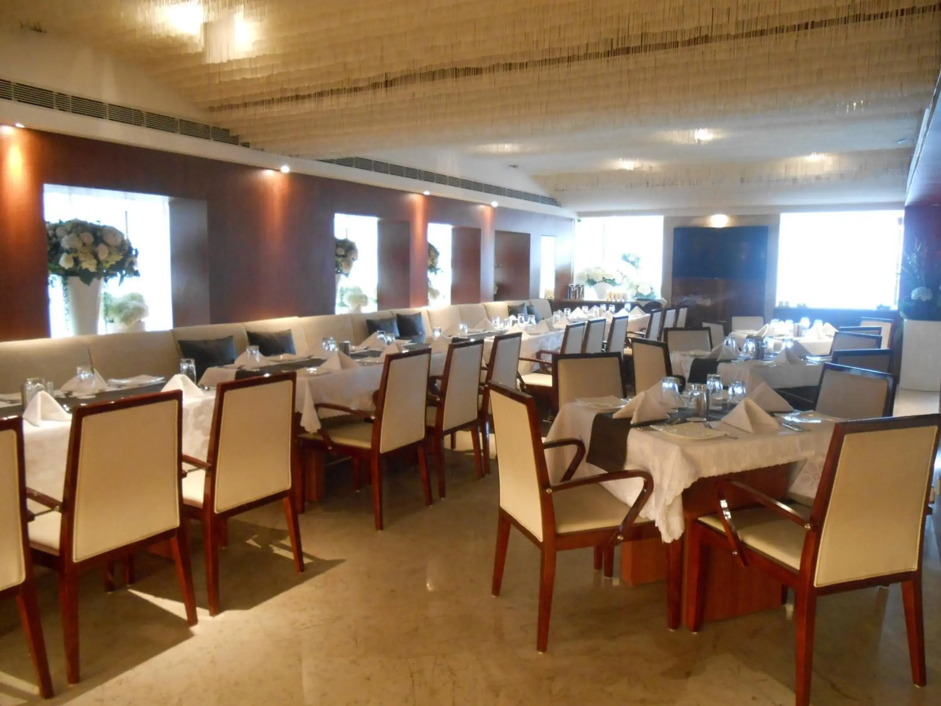 Restaurant/places to eat in Celesta Hotel - Kolkata Restaurant/places to eat in Celesta Hotel - Kolkata