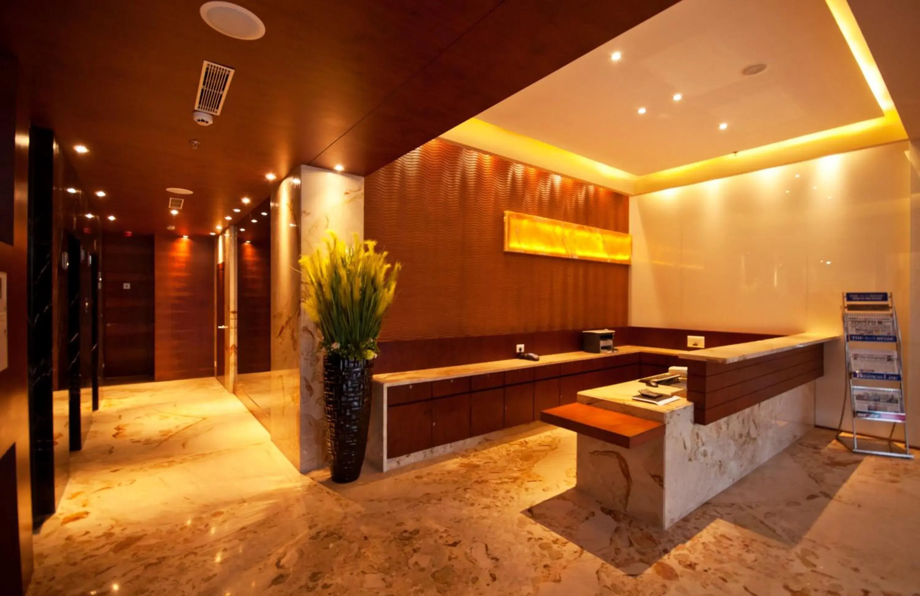 Lobby or reception in Celesta Hotel - Kolkata Lobby or reception in Celesta Hotel - Kolkata