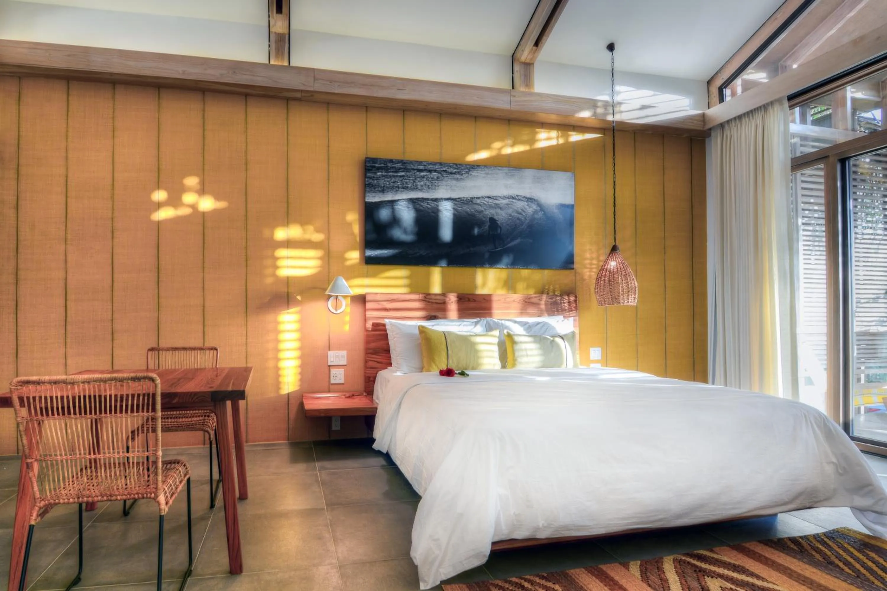 Bed in The Gilded Iguana