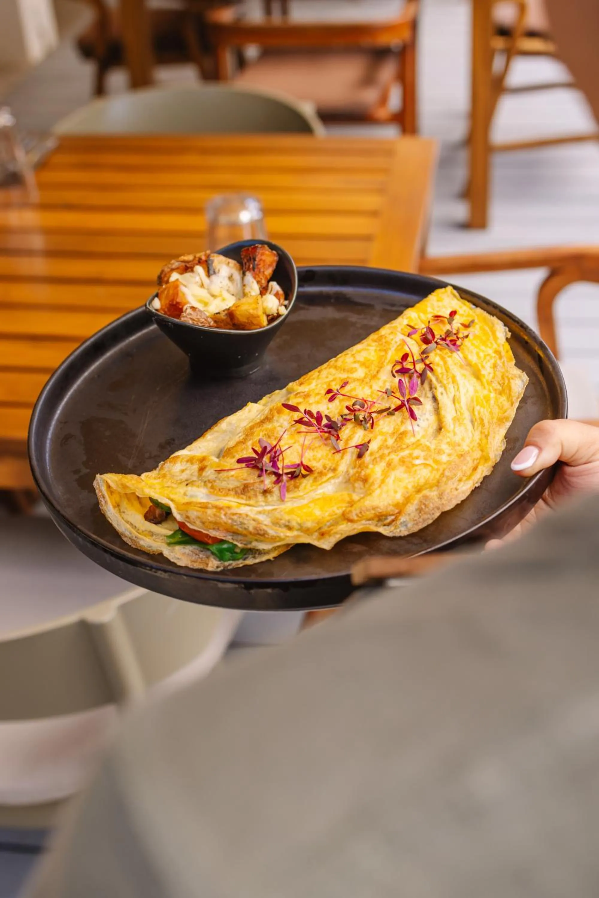 Food in The Gilded Iguana