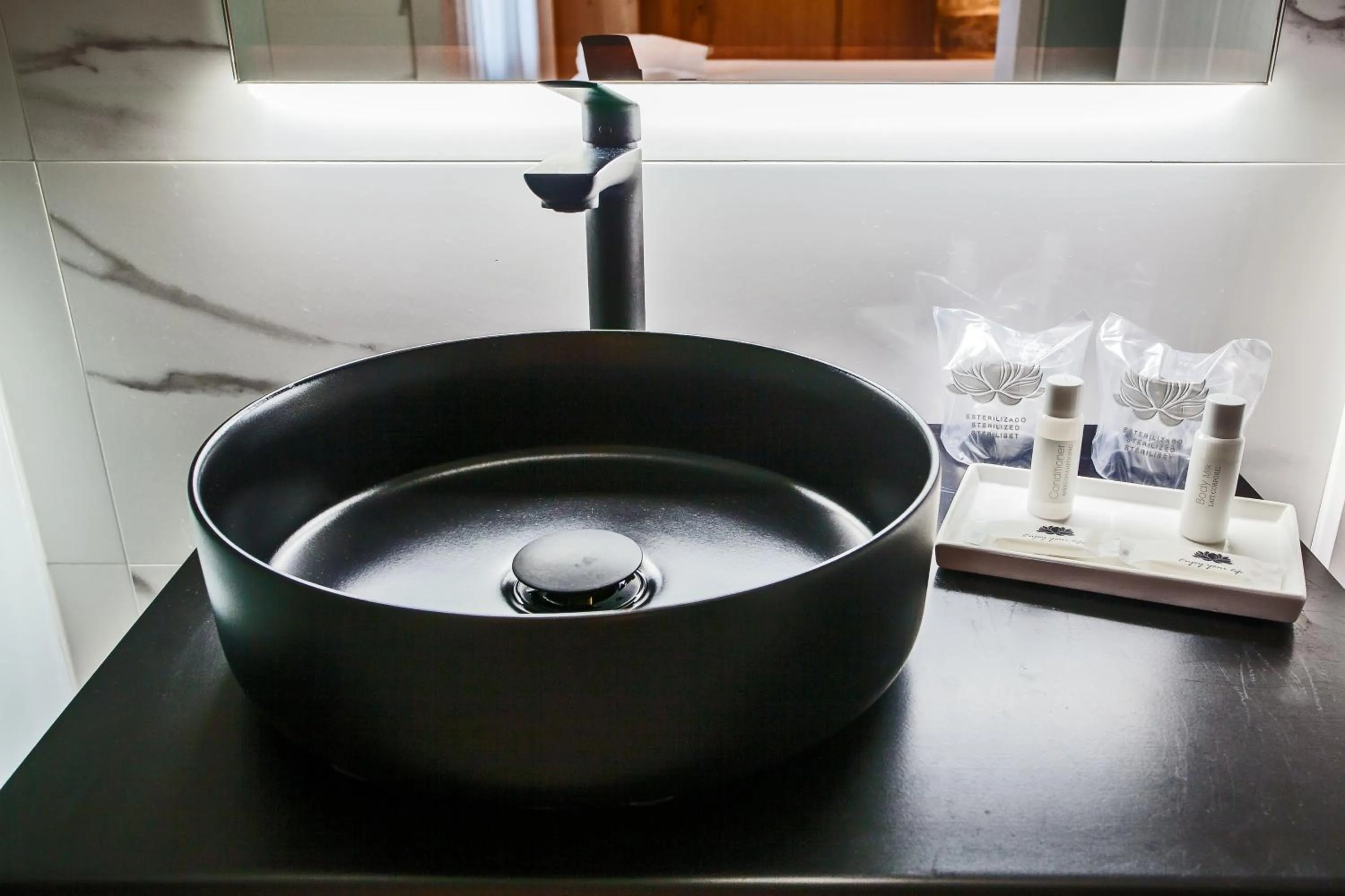 Toilet in Hotel Plaza Obradoiro by Bossh! Hotels