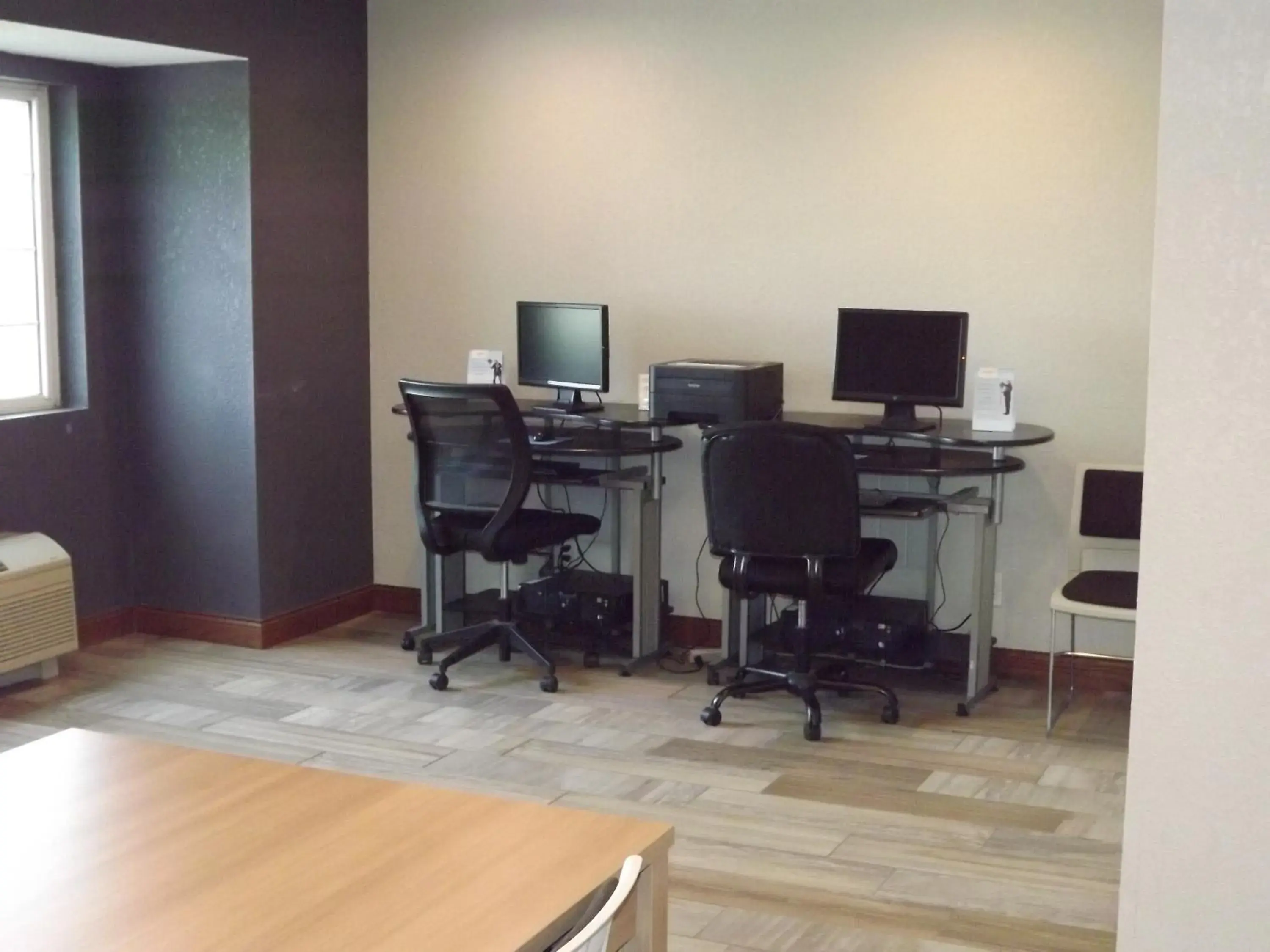 Lobby or reception in MICROTEL Inn and Suites - Ames Lobby or reception in MICROTEL Inn and Suites - Ames