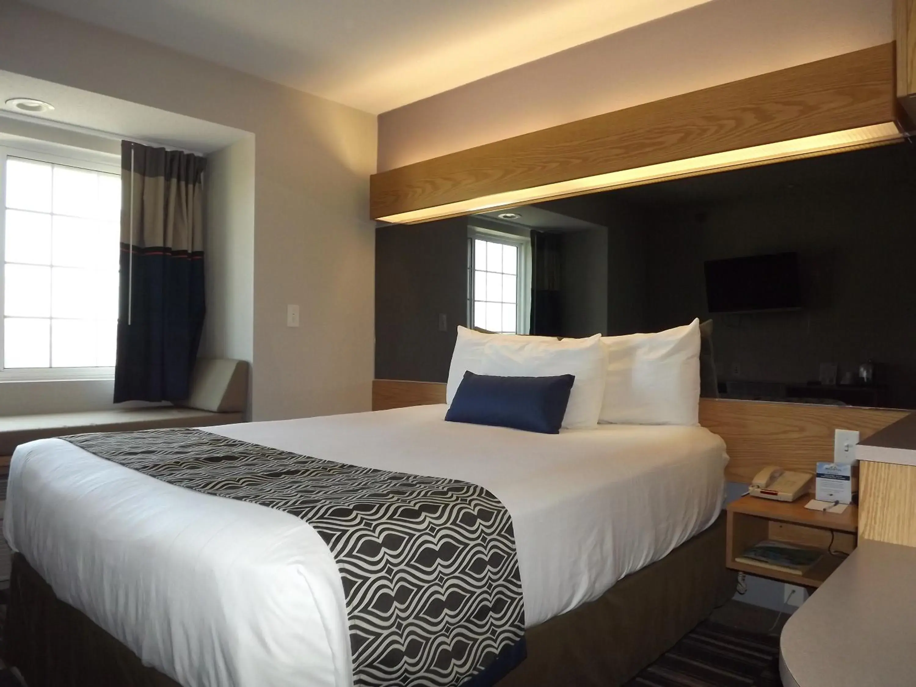 Bed in MICROTEL Inn and Suites - Ames Bed in MICROTEL Inn and Suites - Ames