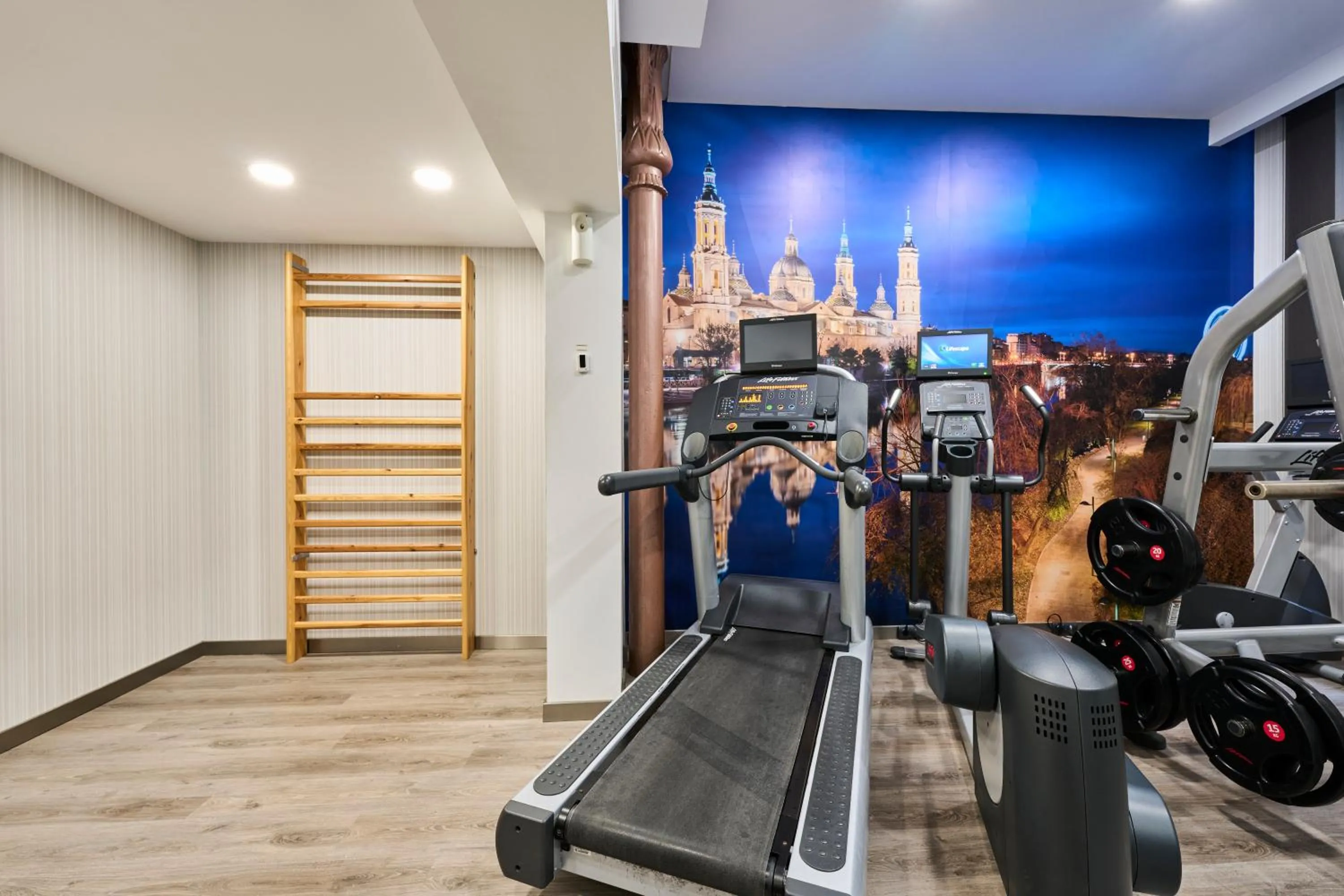 Fitness centre/facilities in Catalonia El Pilar