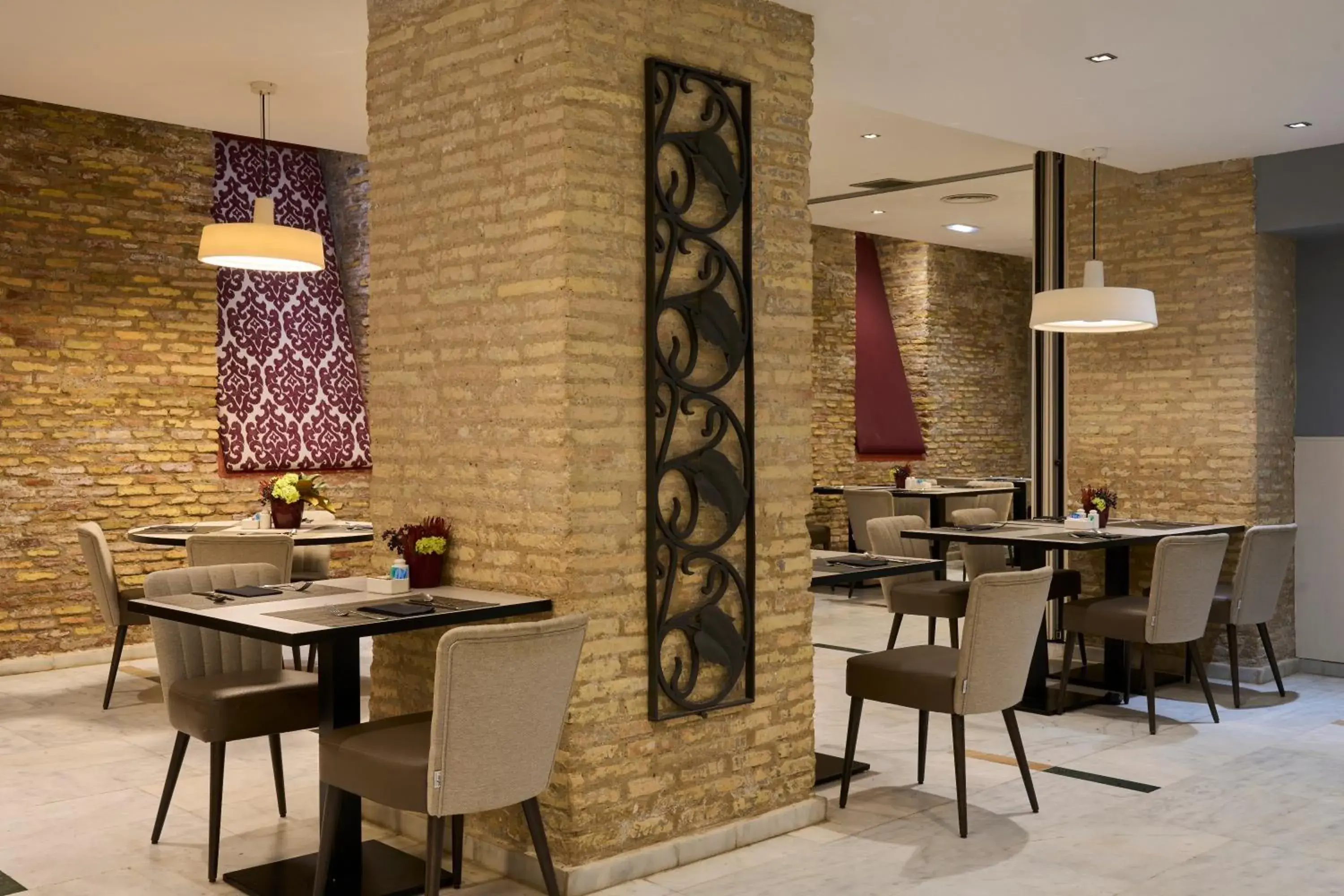 Catalonia El Pilar Catalonia El Pilar