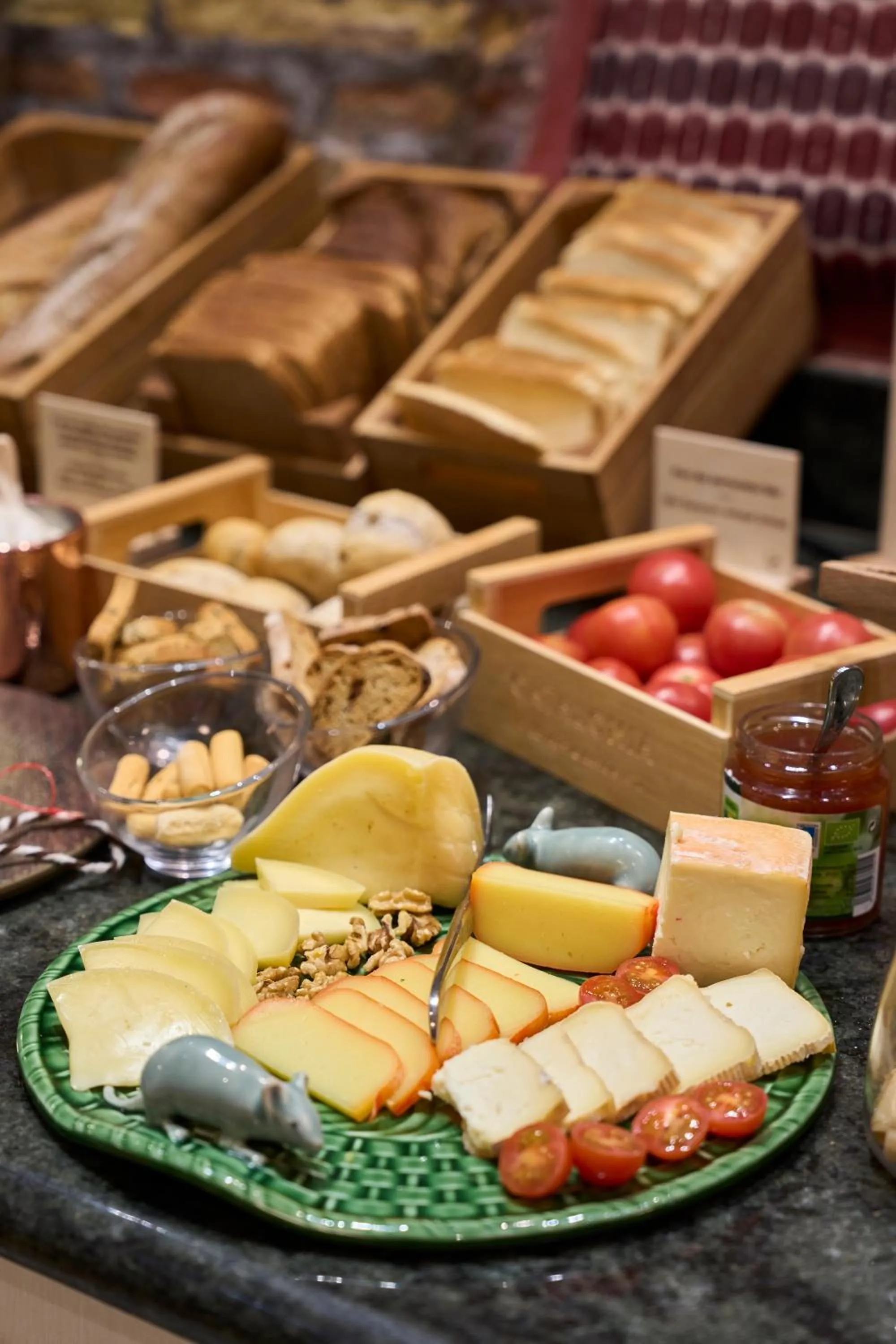 Buffet breakfast in Catalonia El Pilar