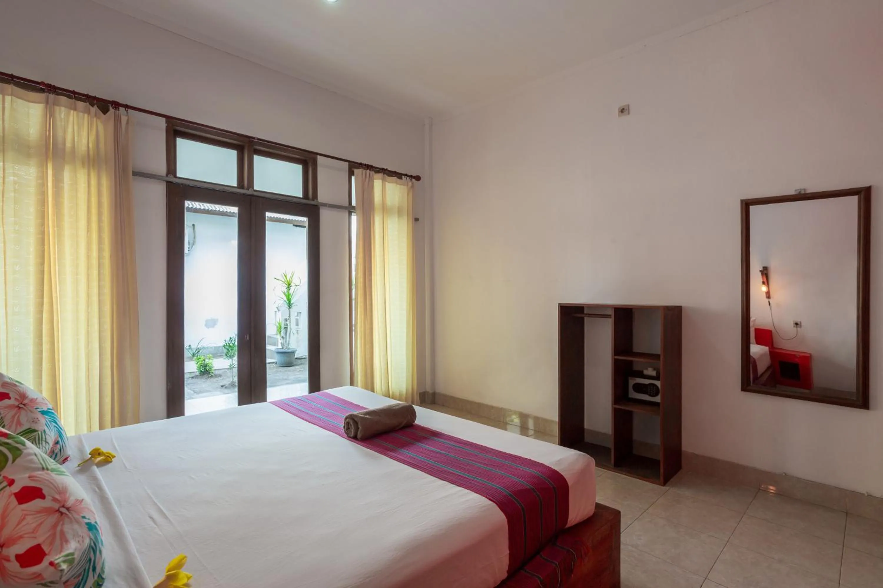 Bed in Kidi's Lodge Gilitrawangan