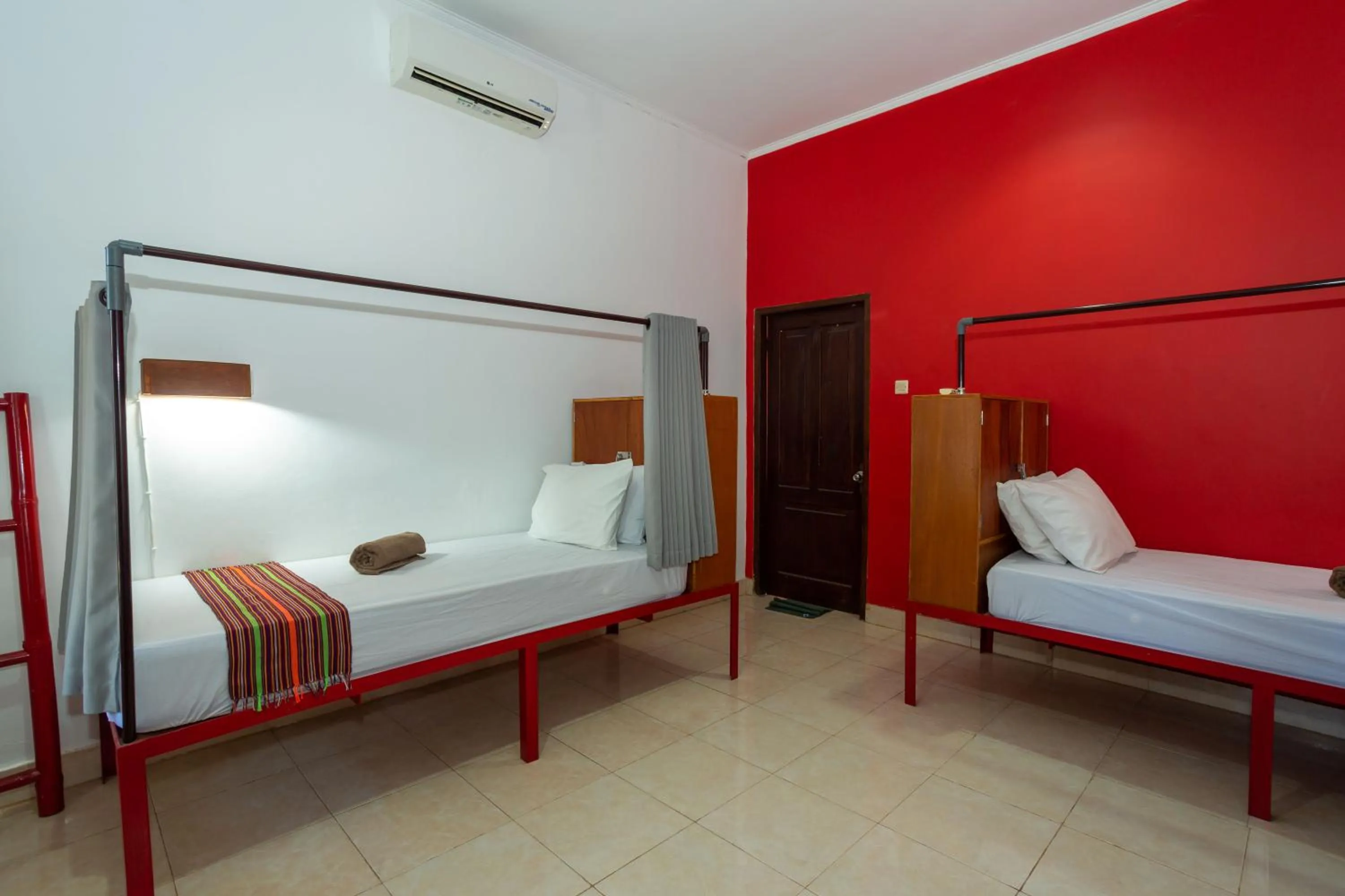 Bed in Kidi's Lodge Gilitrawangan