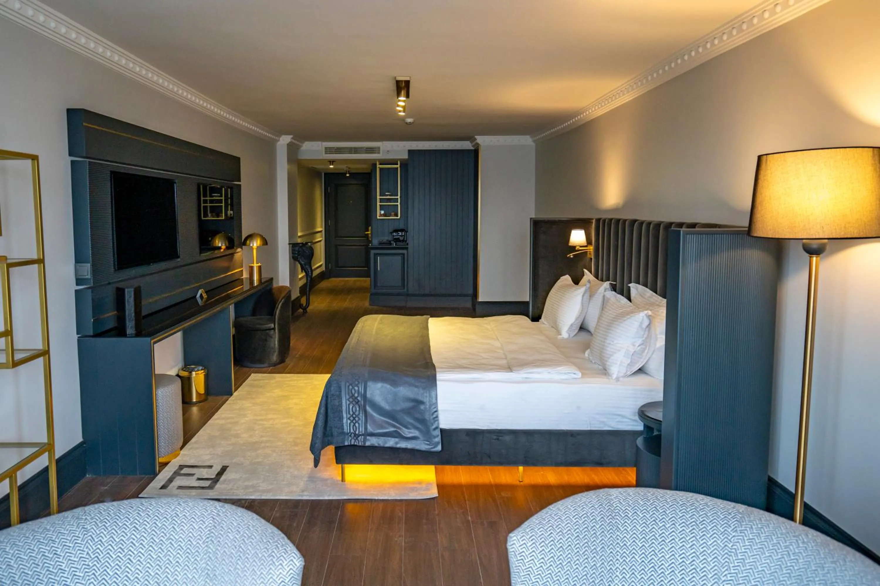 Photo of the whole room, Bed in A11 HOTEL BOSPHORUS