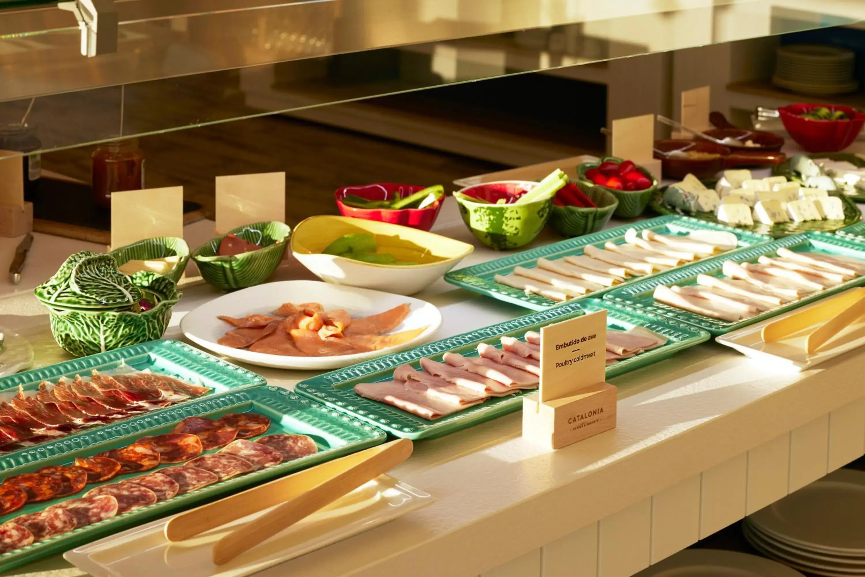 Buffet breakfast in Catalonia Mirador des Port Buffet breakfast in Catalonia Mirador des Port