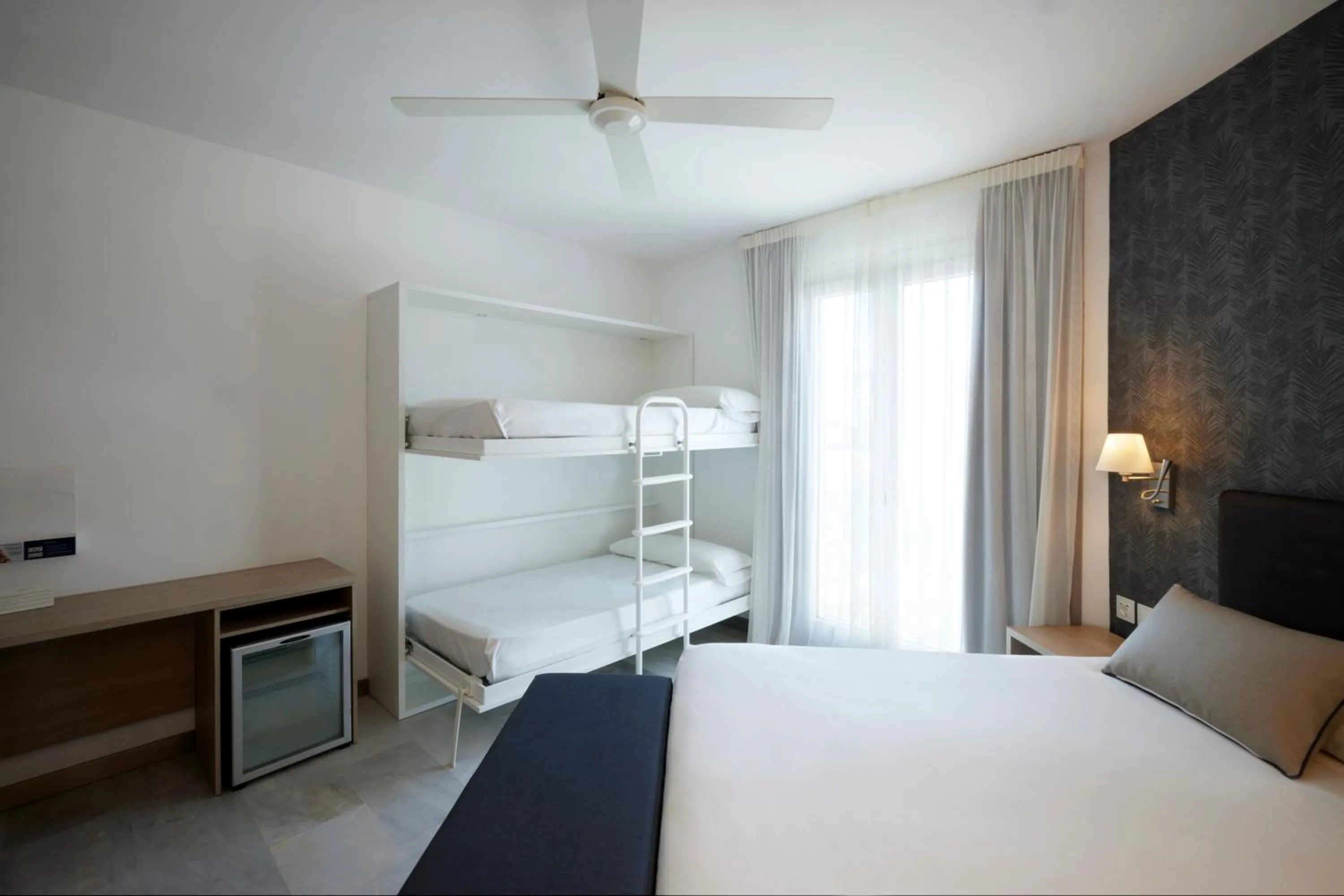 Photo of the whole room, Bed in Catalonia Mirador des Port