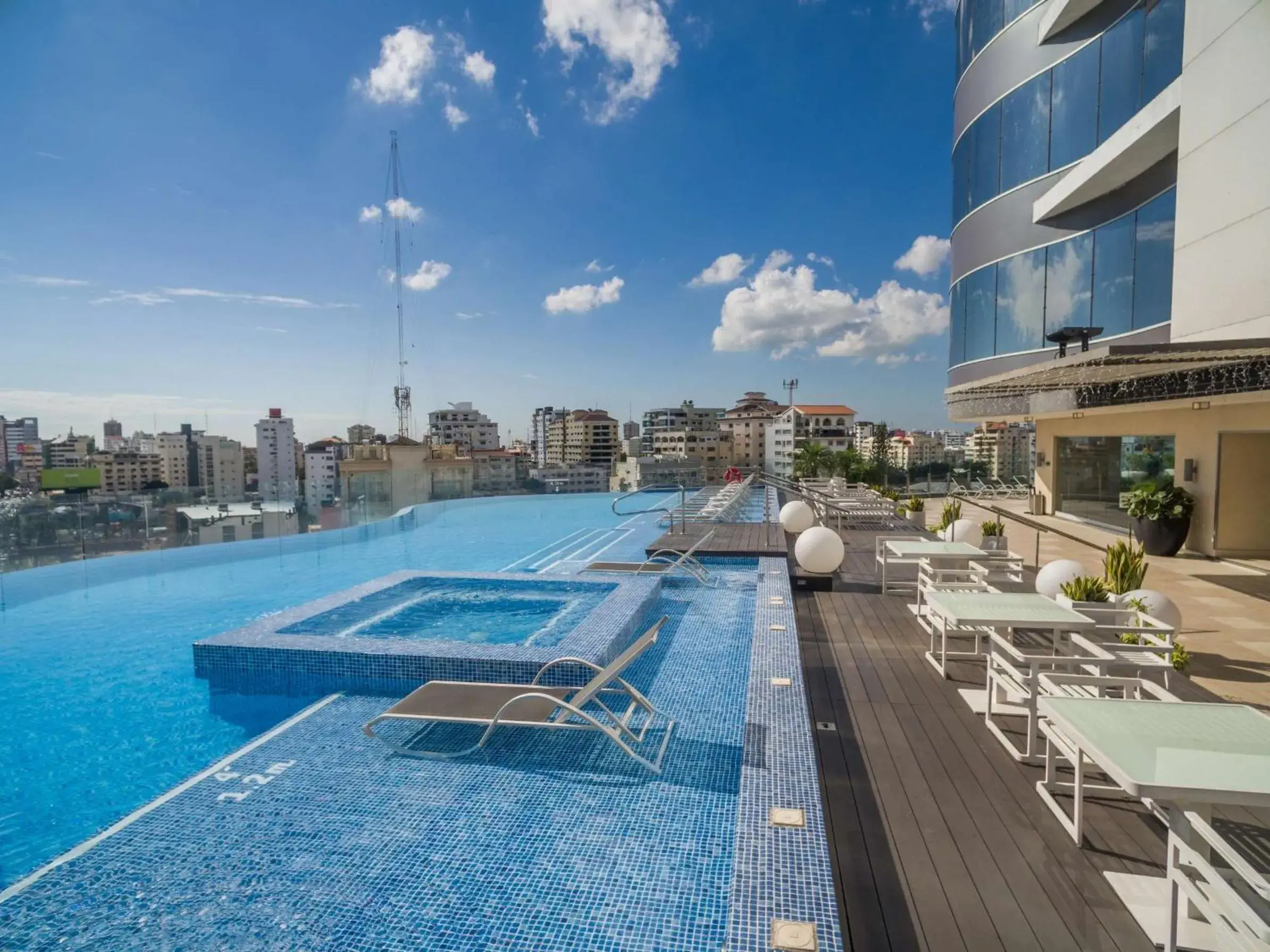 Pool view in Embassy Suites by Hilton Santo Domingo Pool view in Embassy Suites by Hilton Santo Domingo