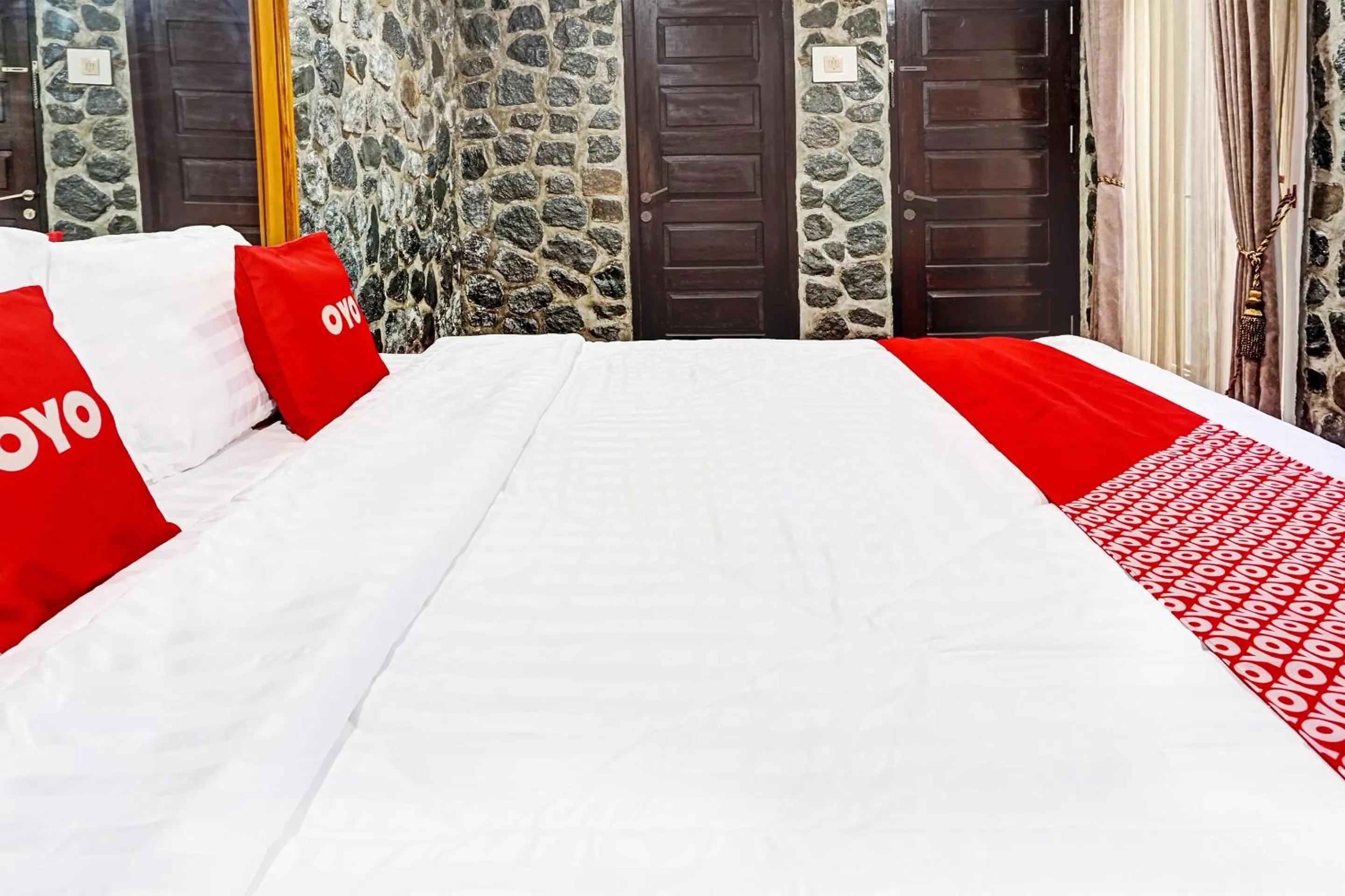 Bedroom, Bed in Hotel O Juanda Homestay Syariah