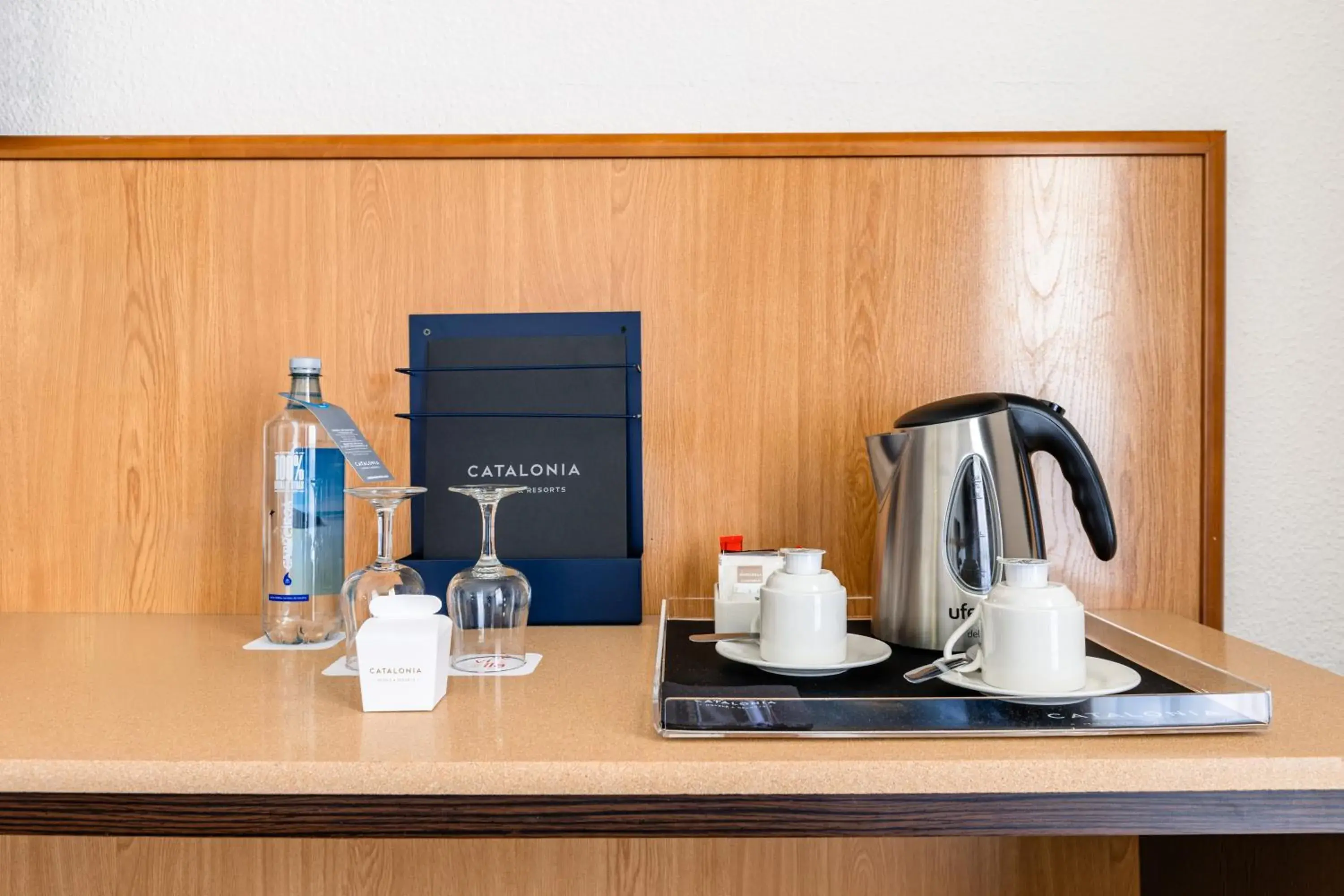 Coffee/tea facilities in Catalonia Oro Negro Coffee/tea facilities in Catalonia Oro Negro