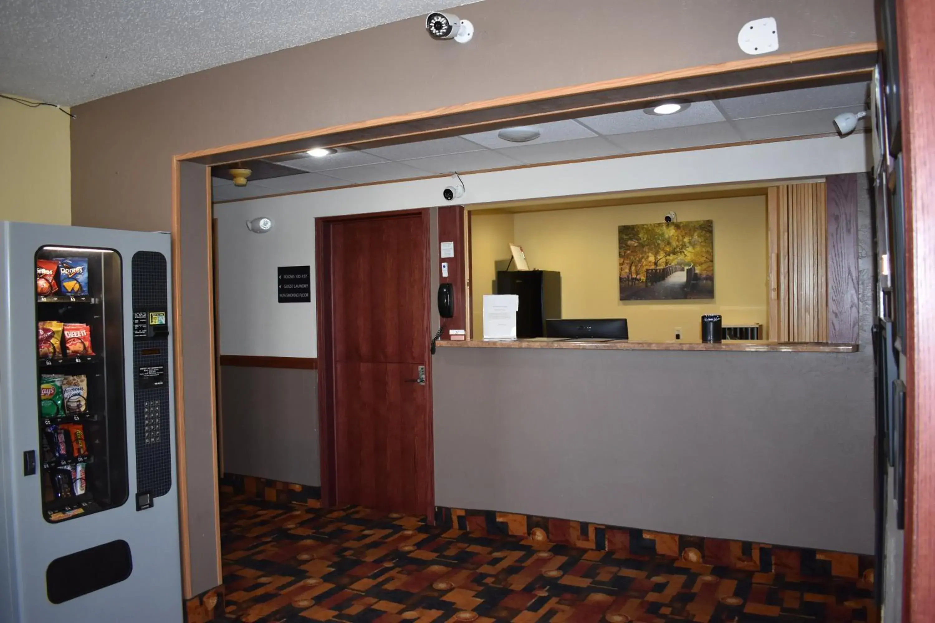 Lobby or reception in Heartland Hotel & Suites Lobby or reception in Heartland Hotel & Suites