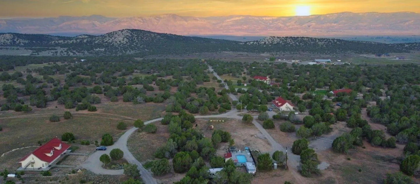 Property building in Ranchette Ponderosa - The Timpanogos #1 at Wind Walker Homestead