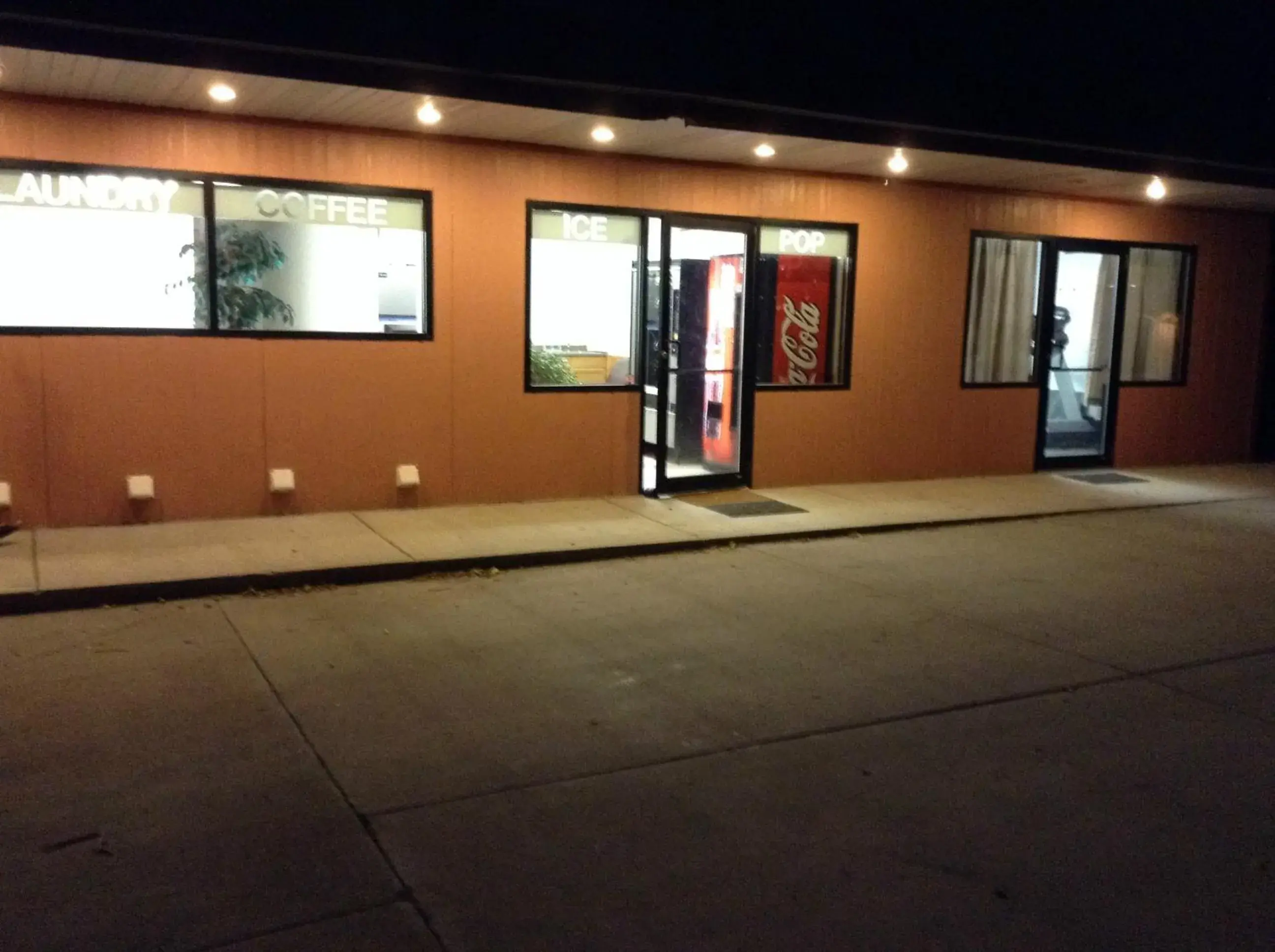 Garden view in Wheels Motel Garden view in Wheels Motel