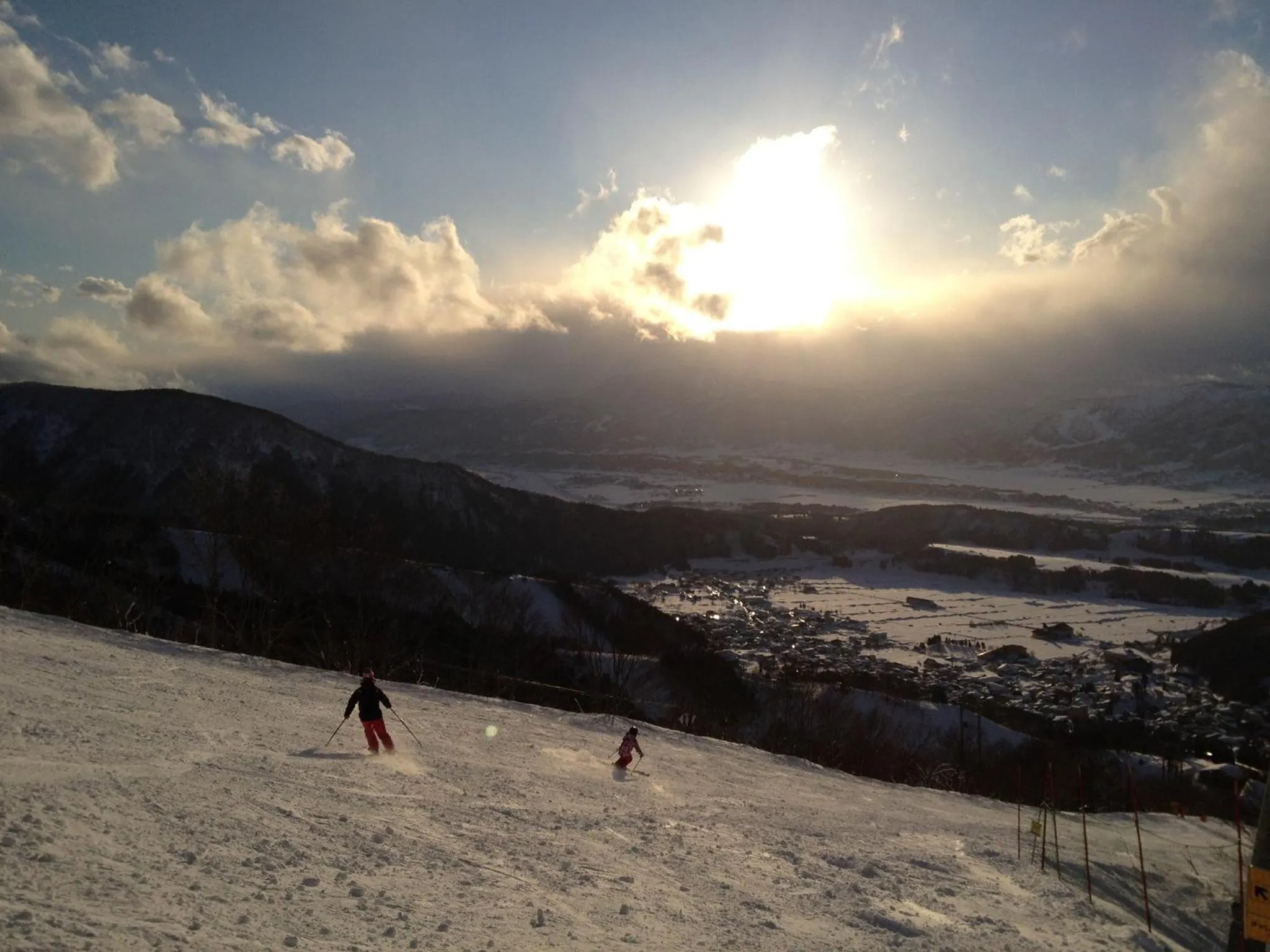 Skiing in Sumiyosiya Ryokan