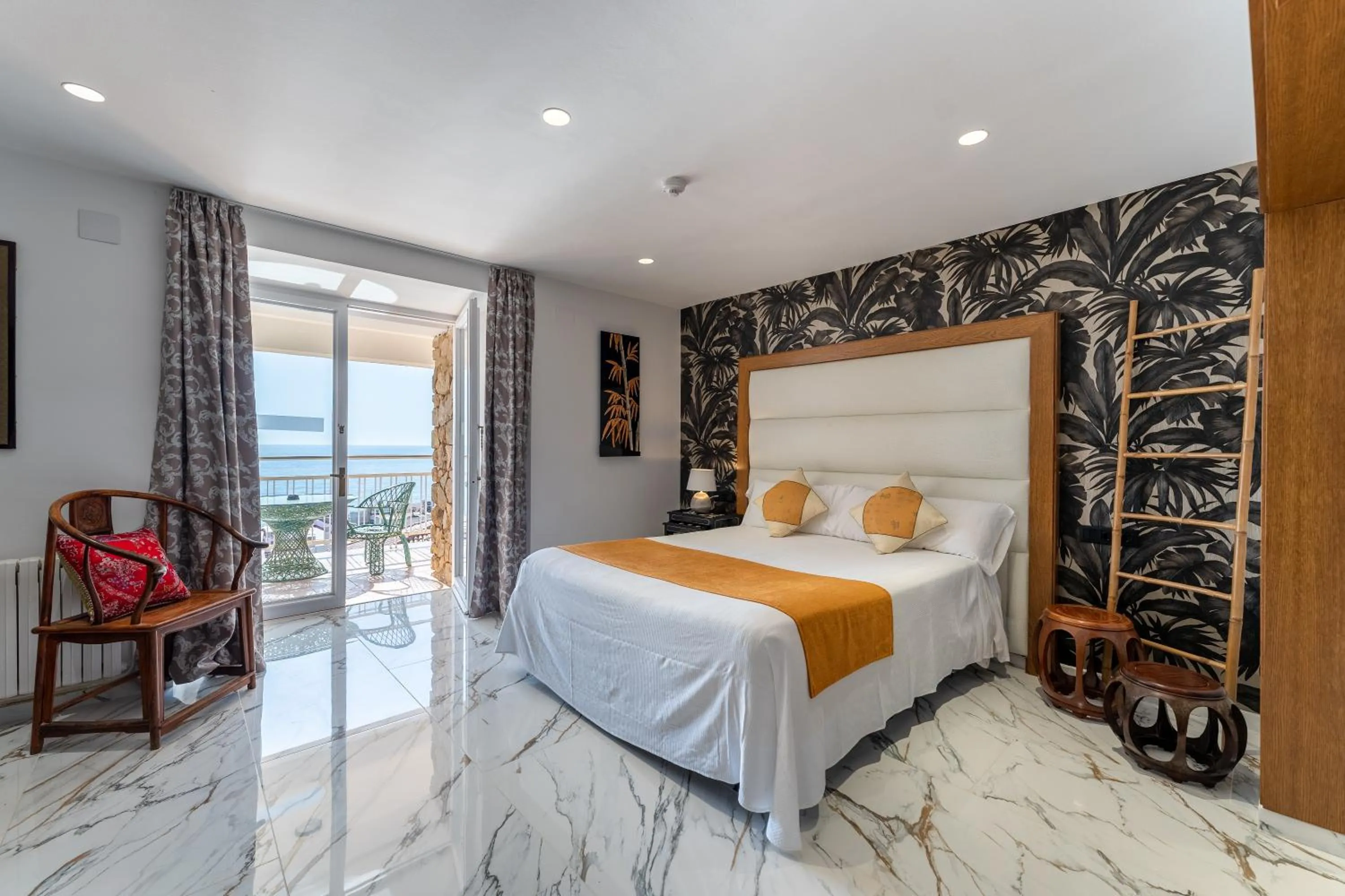 Decorative detail, Bed in Hotel Roger de Flor by Seleqtta