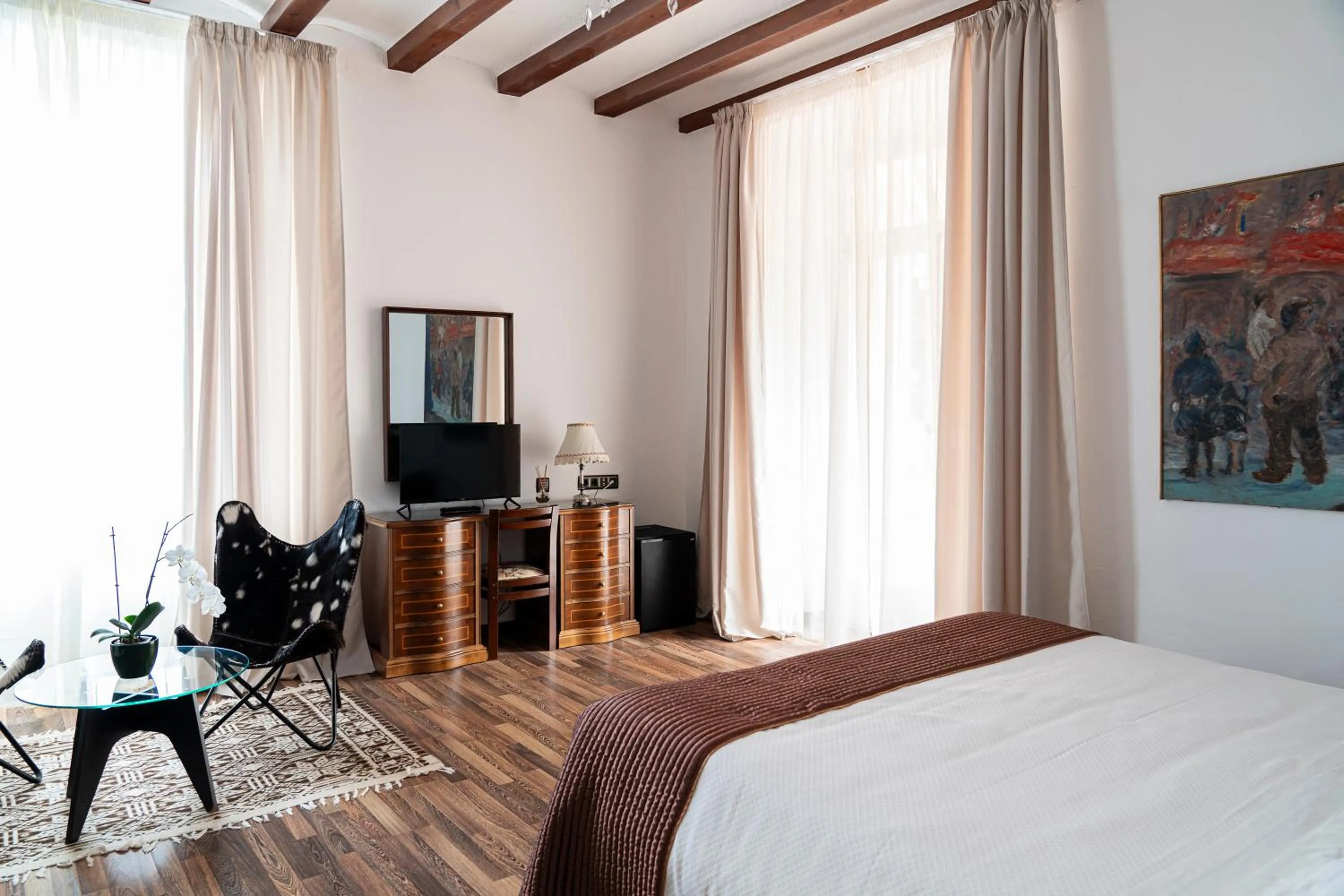 Decorative detail, Bed in Hotel Roger de Flor by Seleqtta