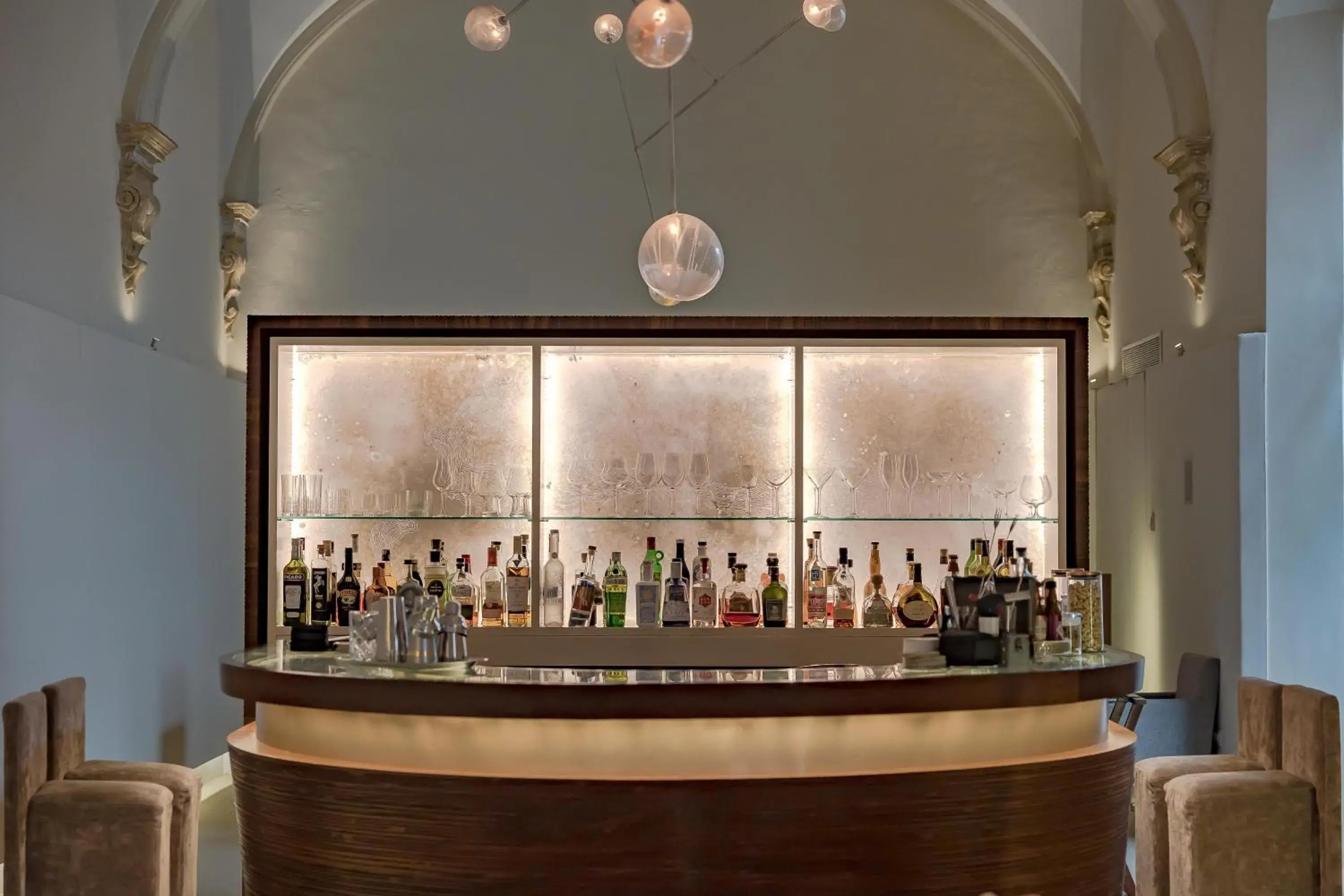 Lounge or bar in Convent de la Missio - Grand Luxury Boutique hotel, Adults Only Lounge or bar in Convent de la Missio - Grand Luxury Boutique hotel, Adults Only