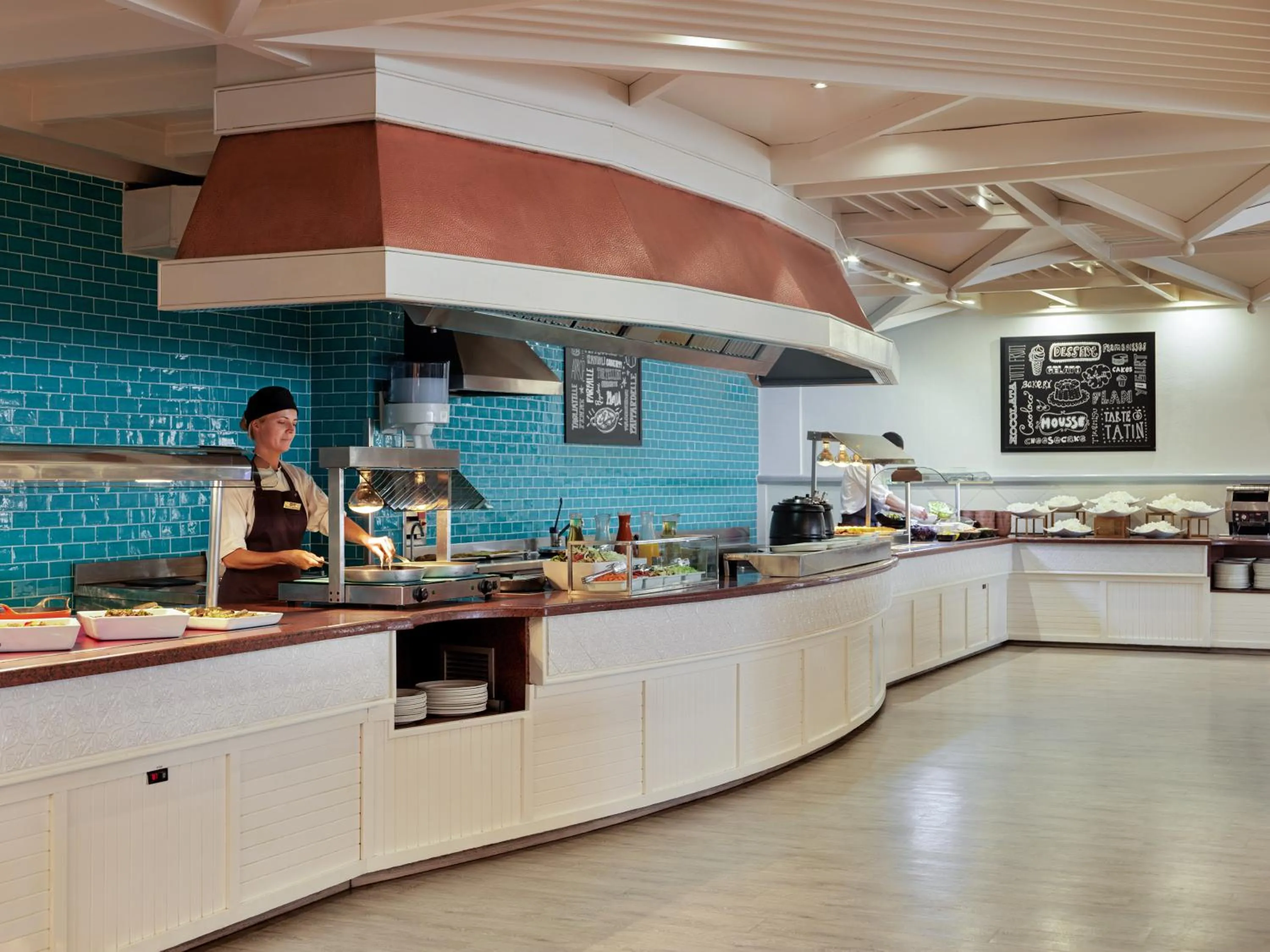 Restaurant/places to eat in H10 Suites Lanzarote Gardens