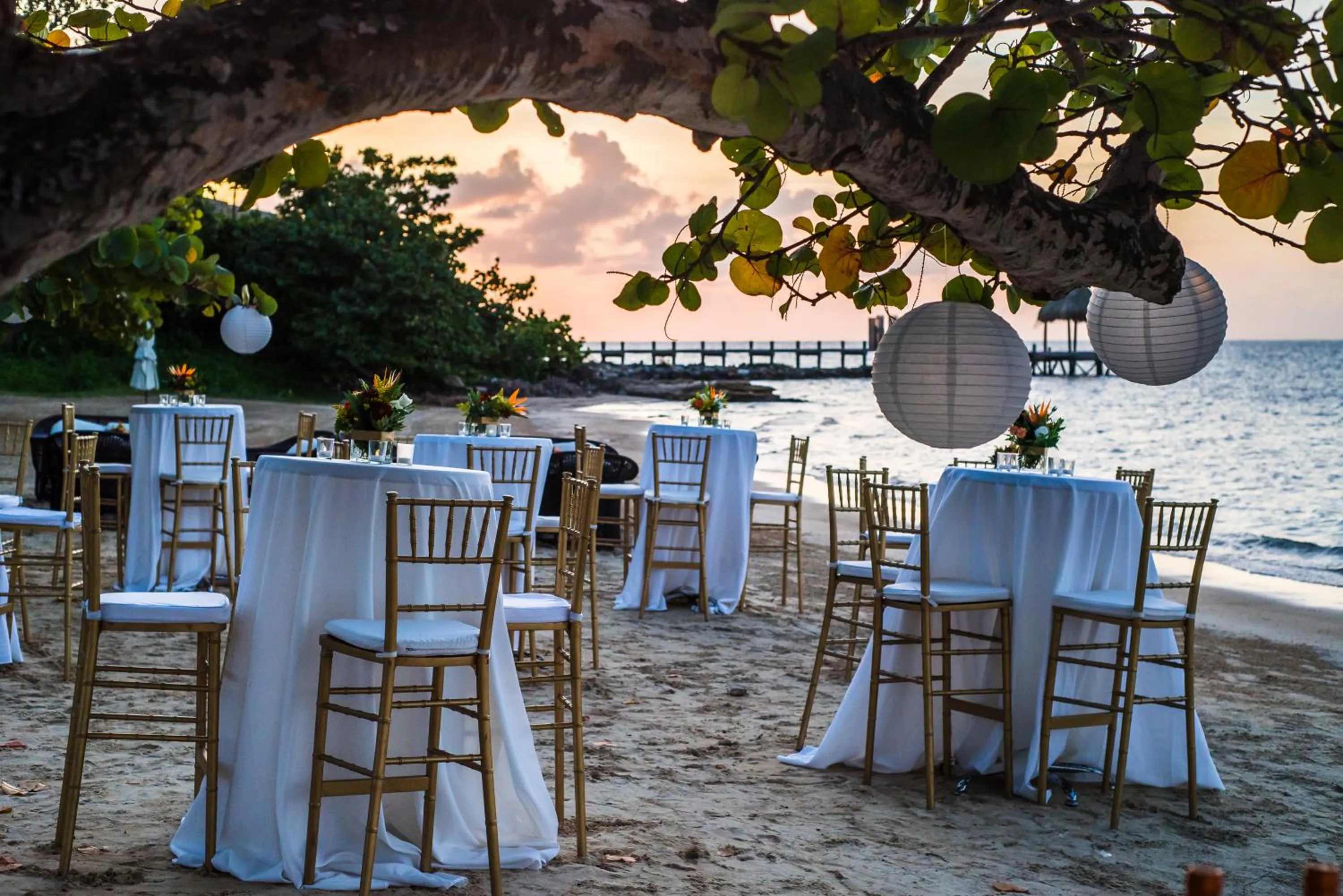 Banquet/Function facilities in Las Verandas Hotel & Villas