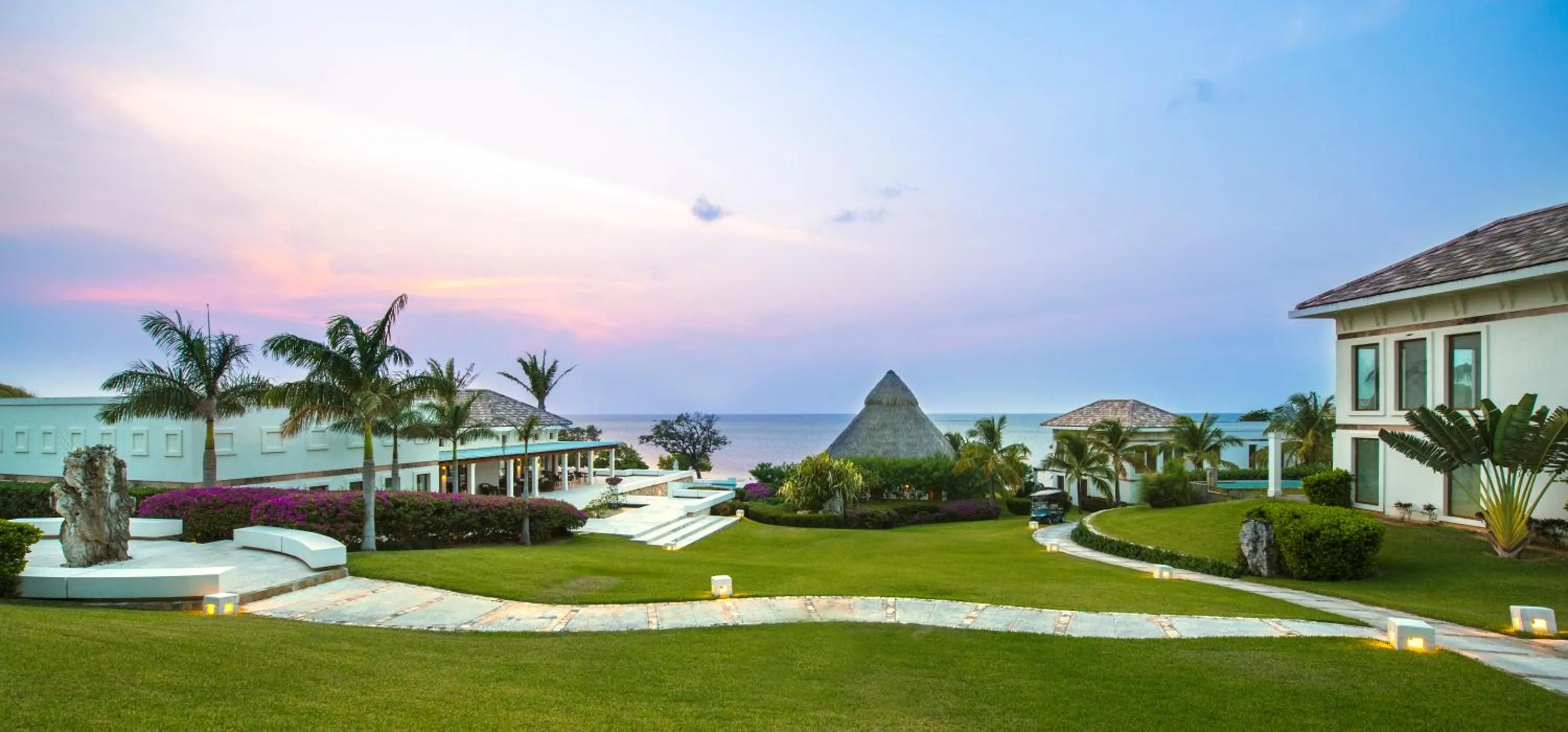 Area and facilities in Las Verandas Hotel & Villas