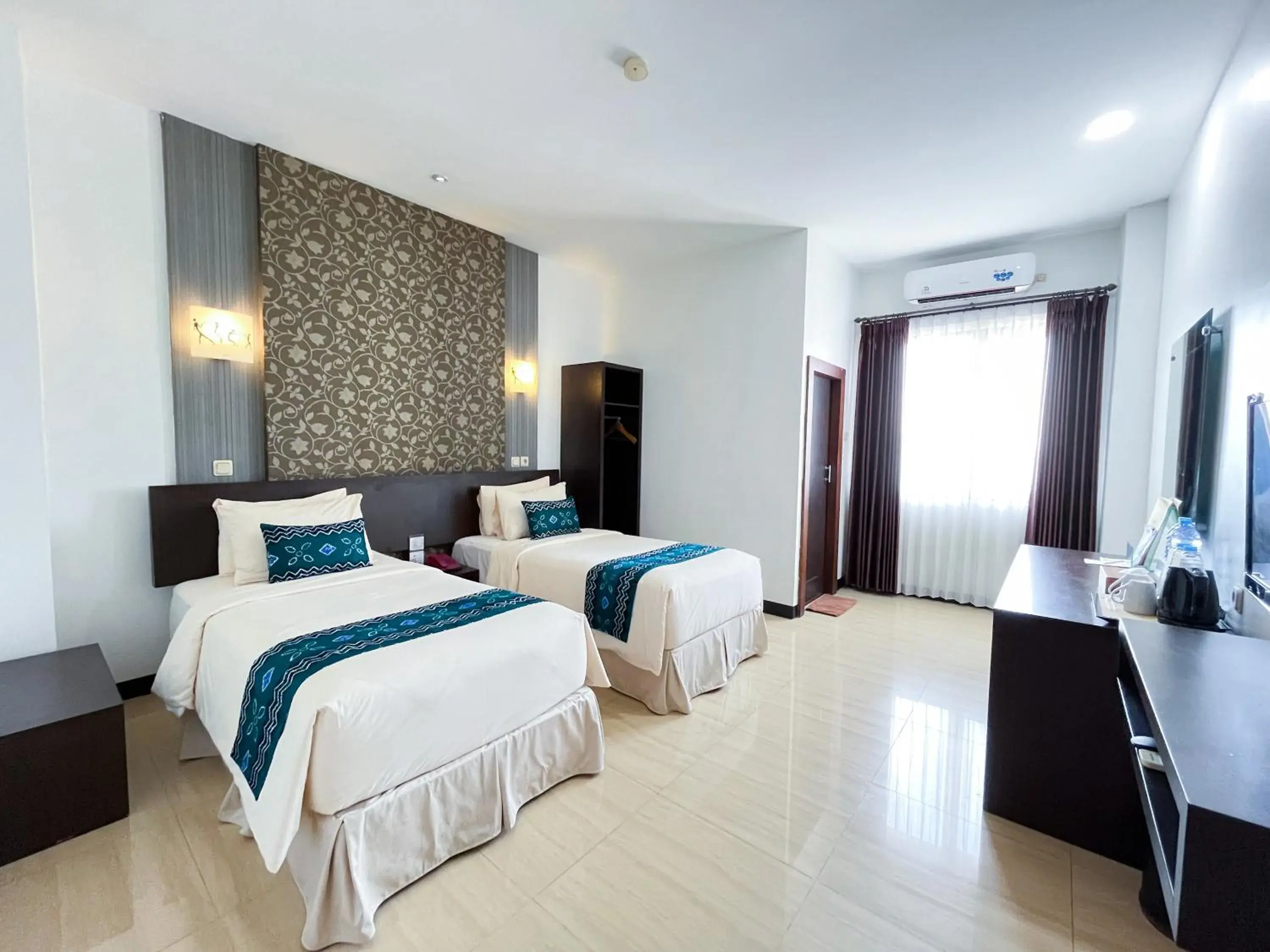 Superior Twin Room in Hotel Roditha Banjarbaru Superior Twin Room in Hotel Roditha Banjarbaru