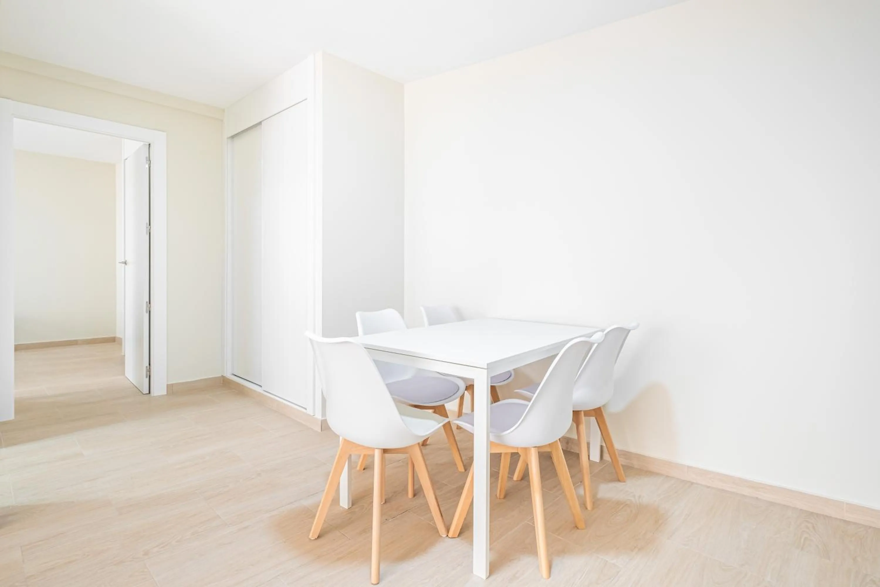 Dining area in Apartamentos La Rosita Old Town