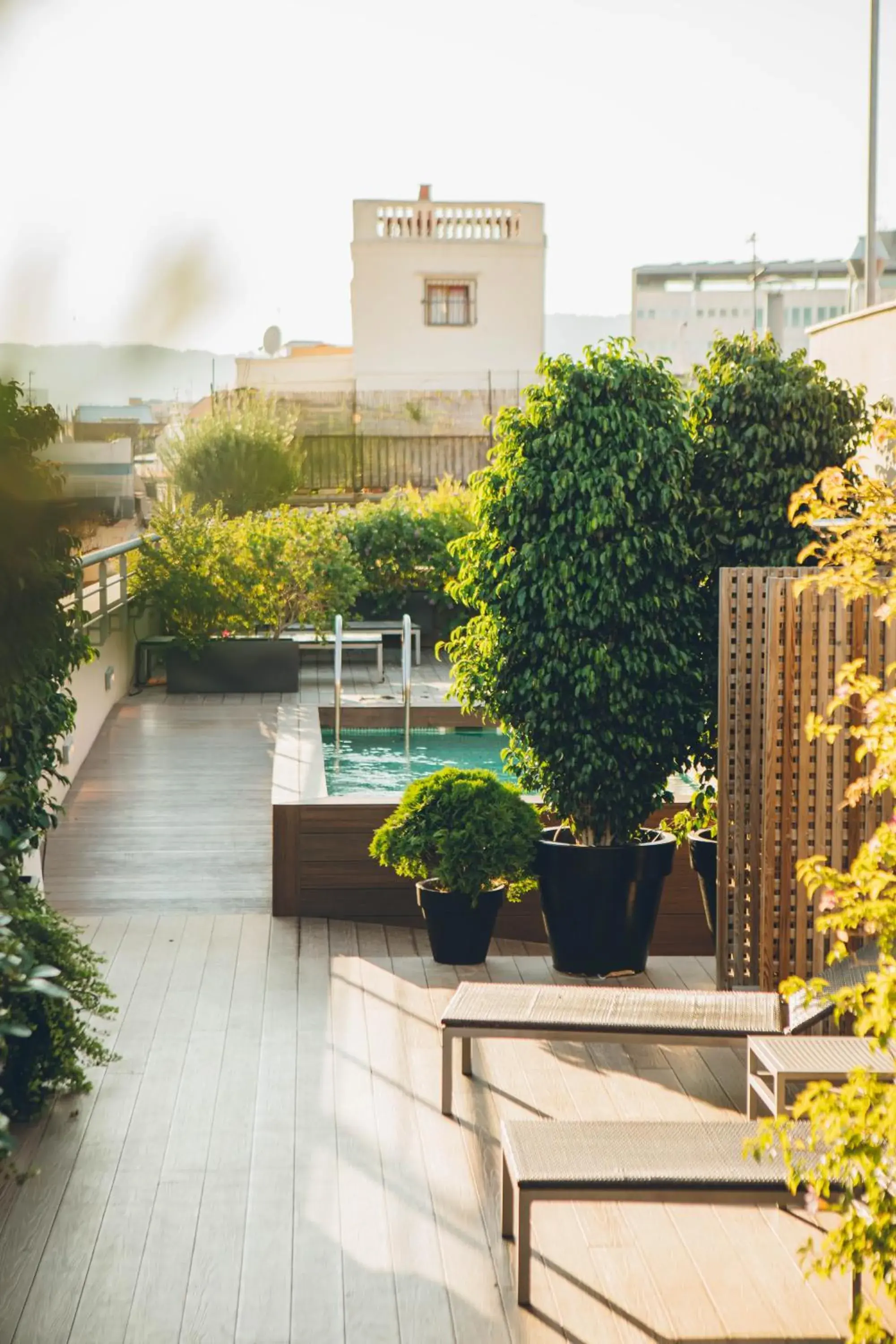 Swimming pool in Duquesa de Cardona Hotel 4 Sup by Grup Duquessa Swimming pool in Duquesa de Cardona Hotel 4 Sup by Grup Duquessa