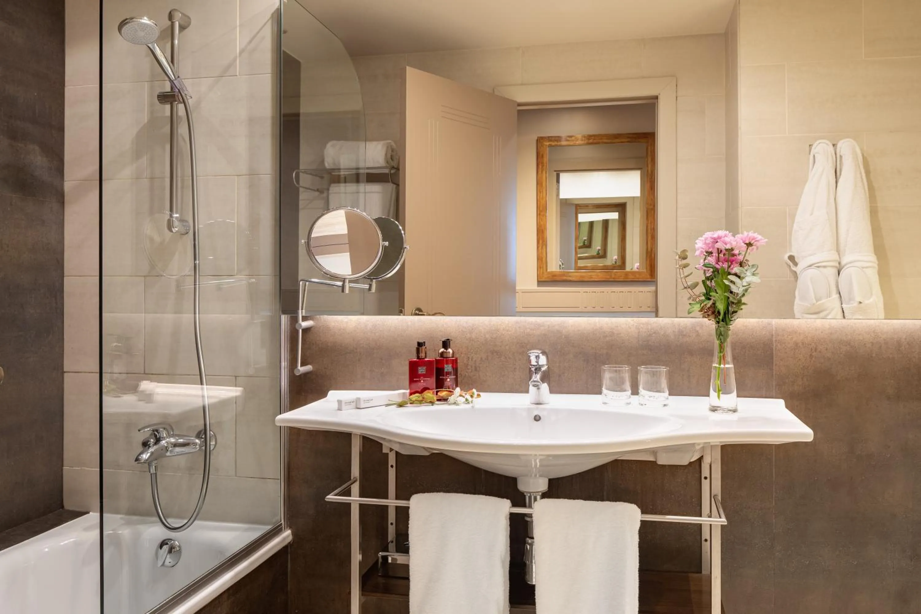 Duquesa de Cardona Hotel 4 Sup by Grup Duquessa