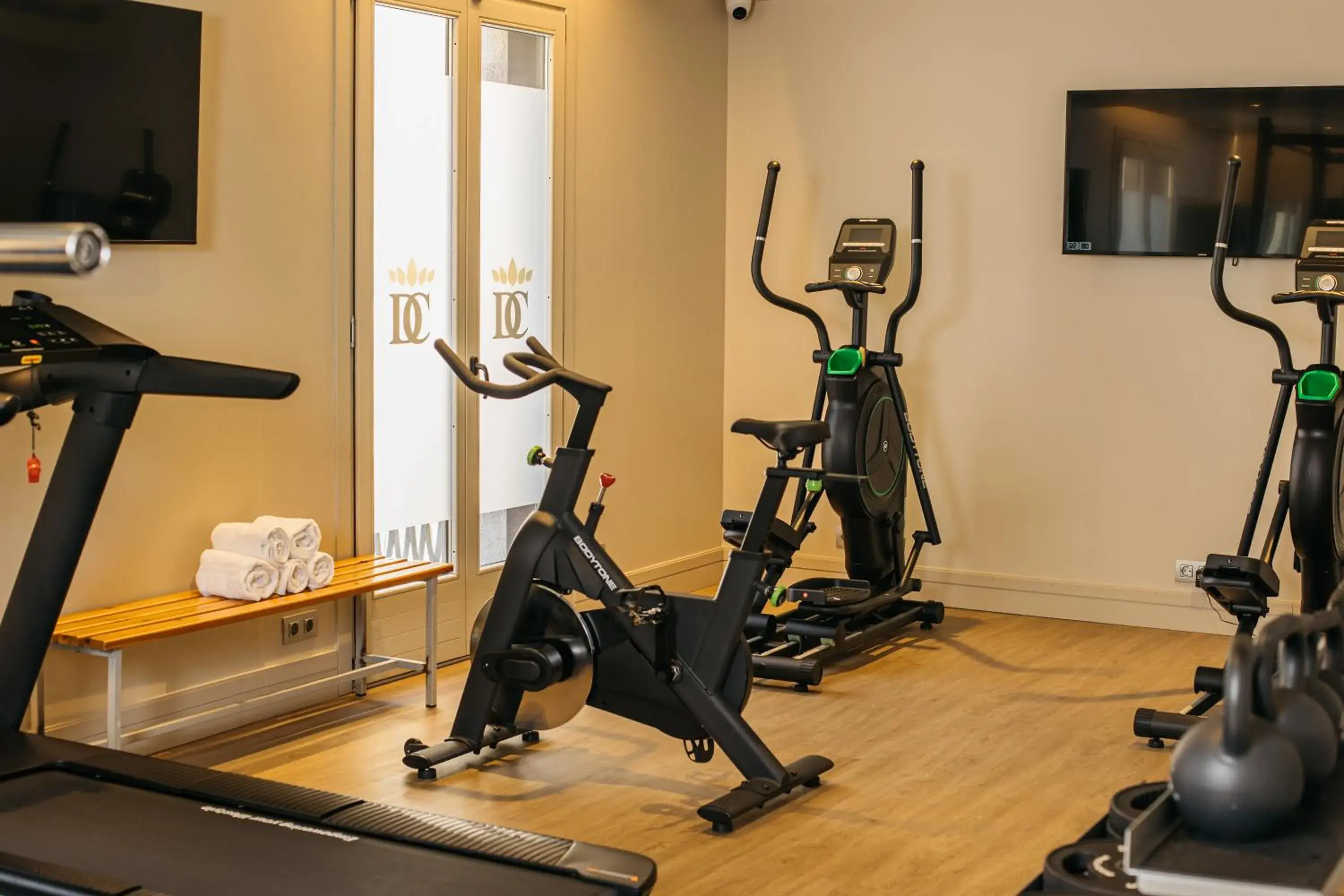 Fitness centre/facilities in Duquesa de Cardona Hotel 4 Sup by Grup Duquessa Fitness centre/facilities in Duquesa de Cardona Hotel 4 Sup by Grup Duquessa
