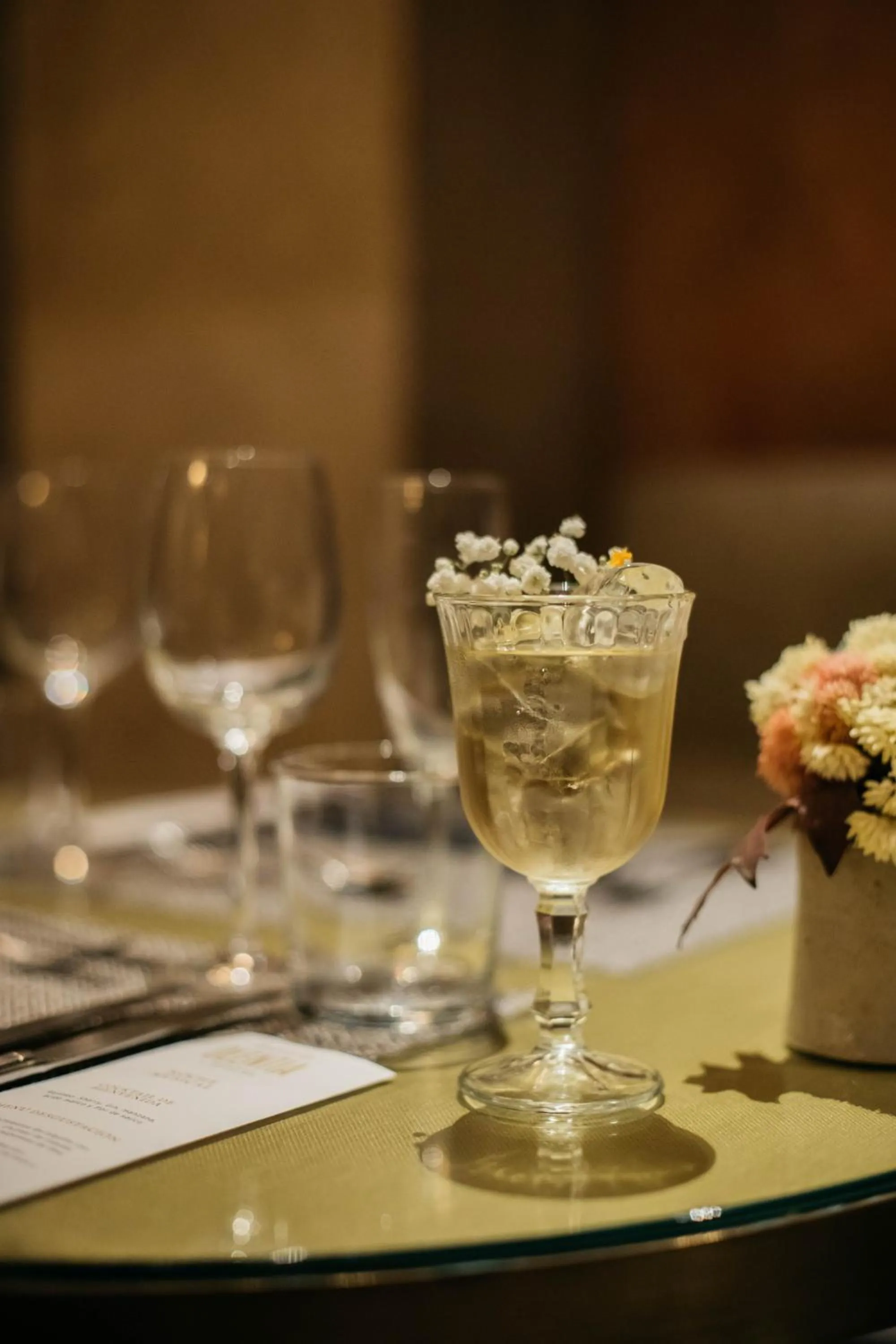 Food and drinks in Duquesa de Cardona Hotel 4 Sup by Grup Duquessa