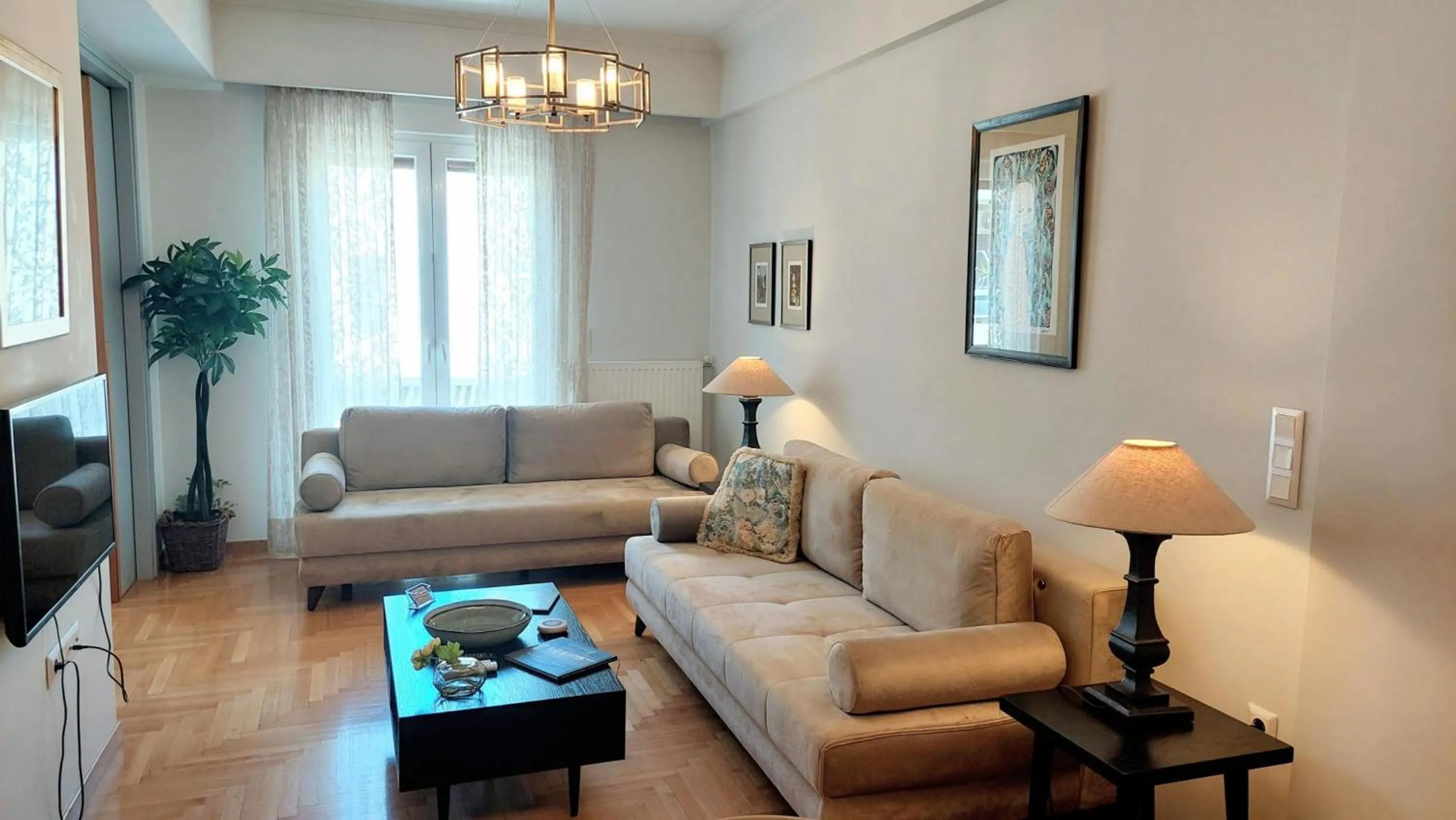 Elegant apartment in Acropolis