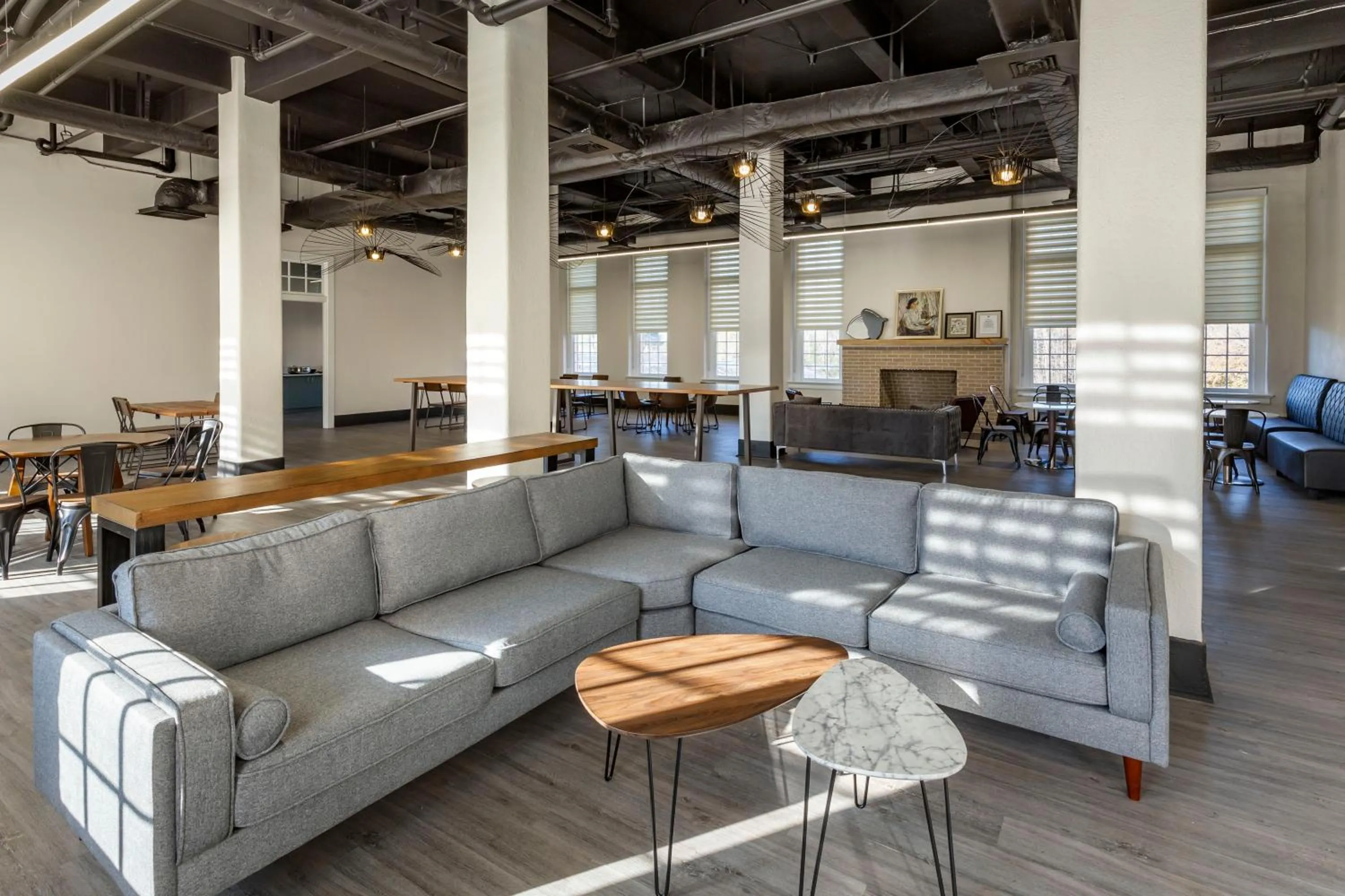 Restaurant/places to eat in Inn at Blackstone