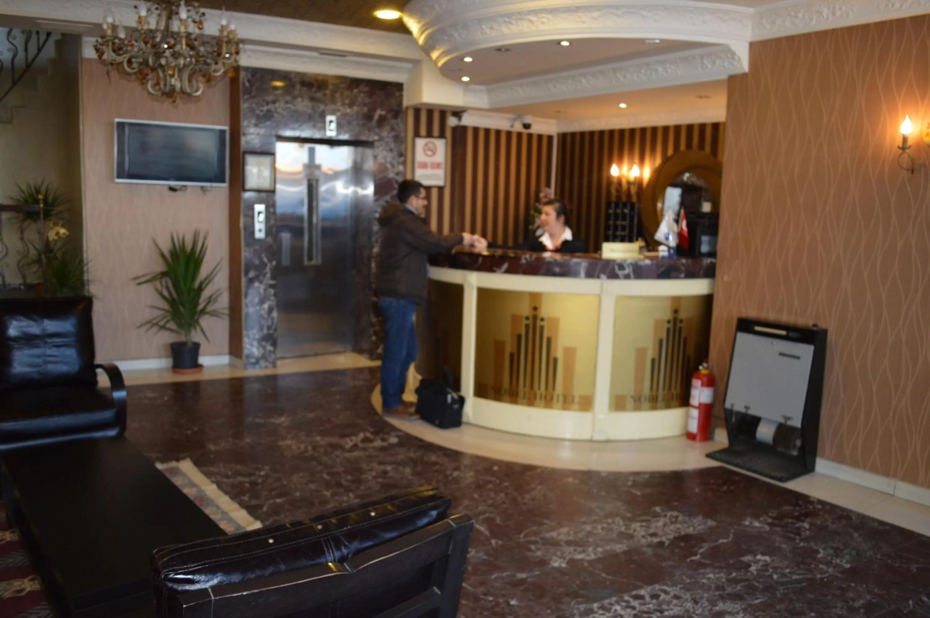 Lobby/Reception in Nobel Hotel Ankara