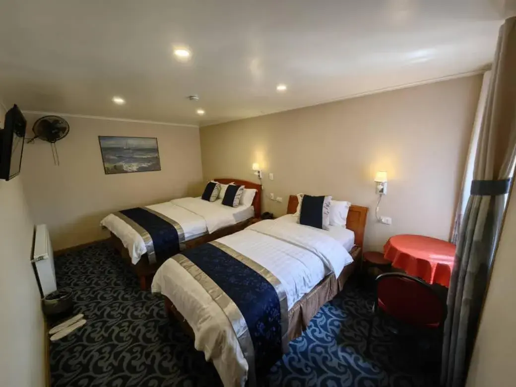 Family Double Room - single occupancy in Hotel Vista Mar Family Double Room - single occupancy in Hotel Vista Mar