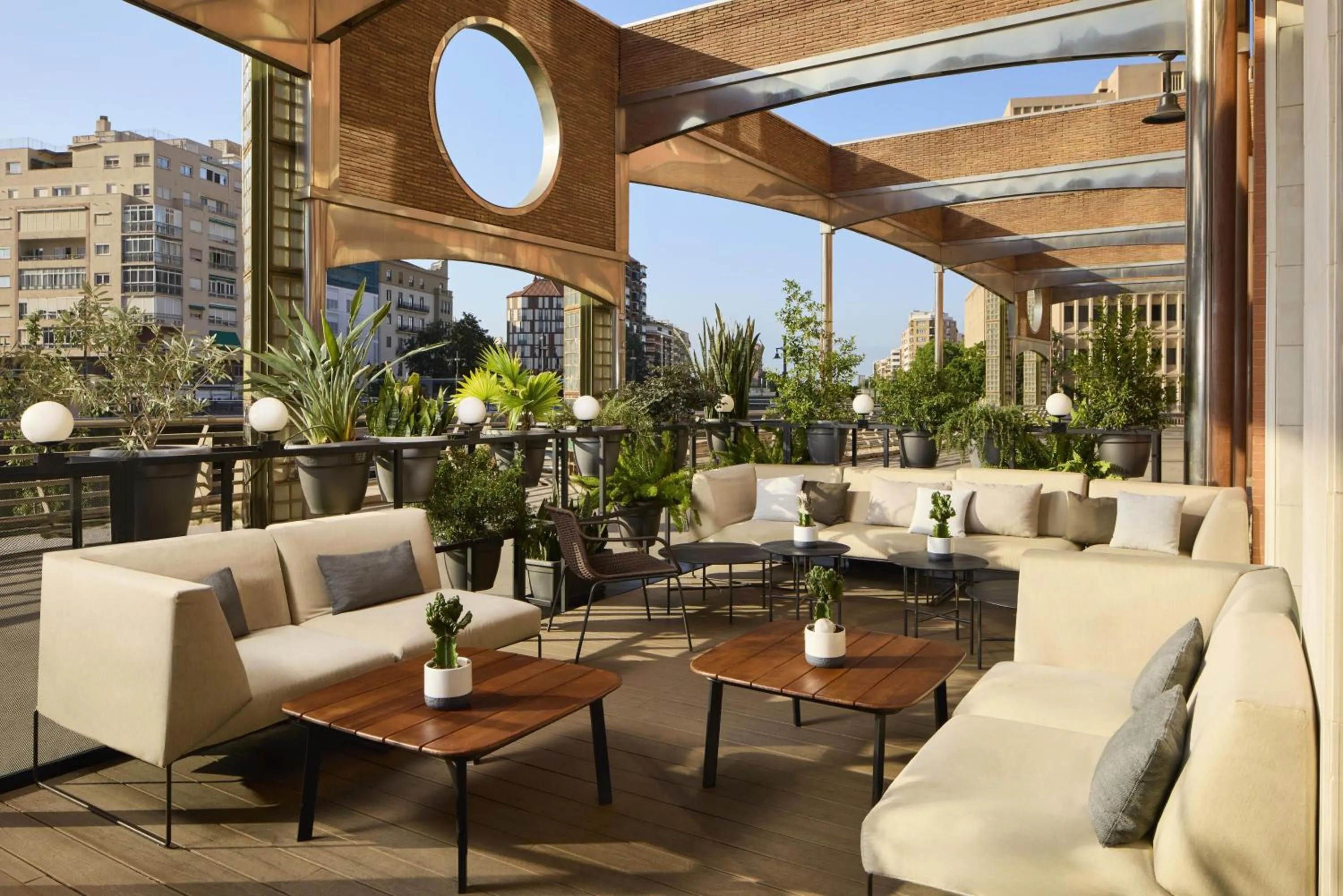 Property building in NH Málaga