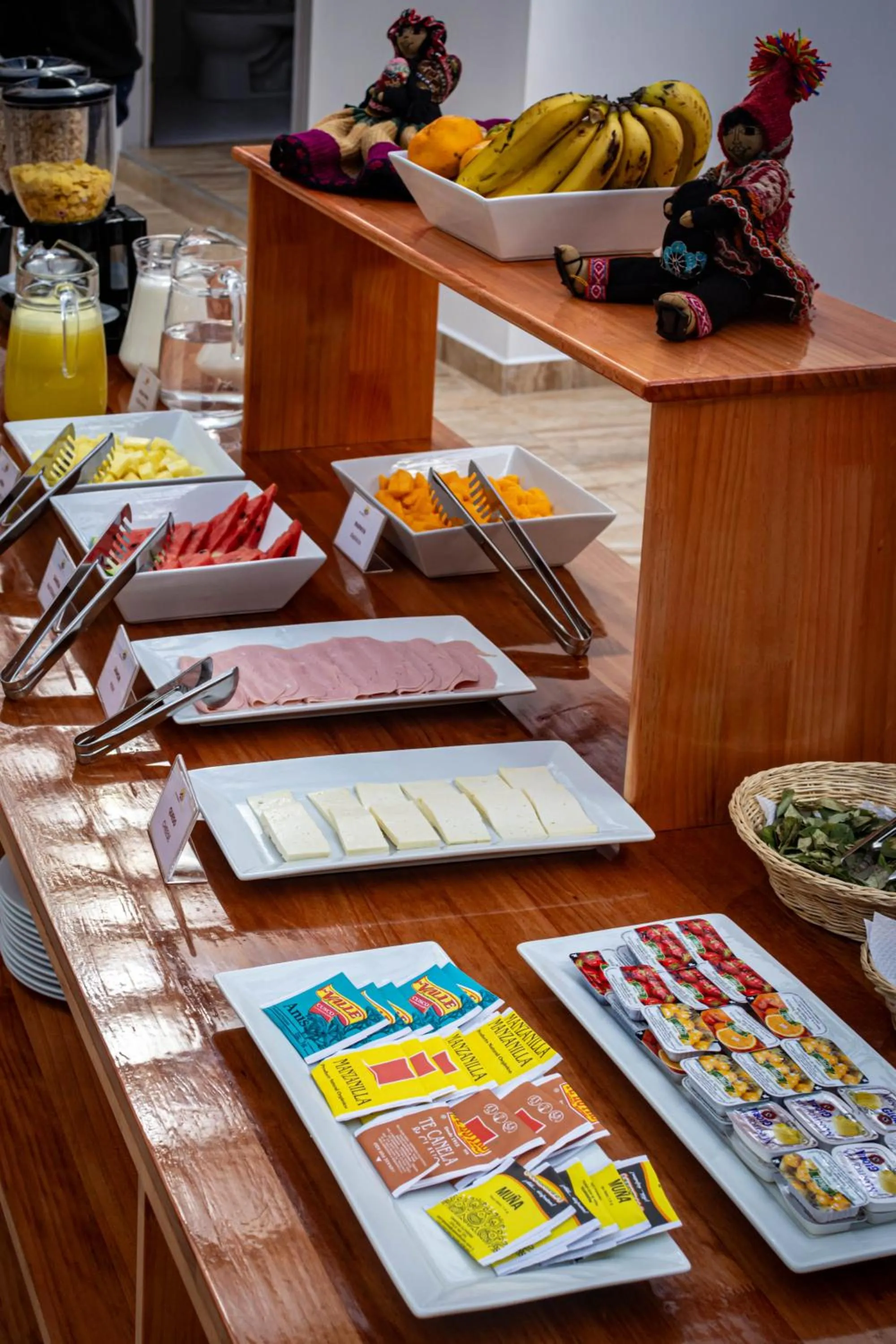 Buffet breakfast in SAYACMARCA CLASSIC Inn