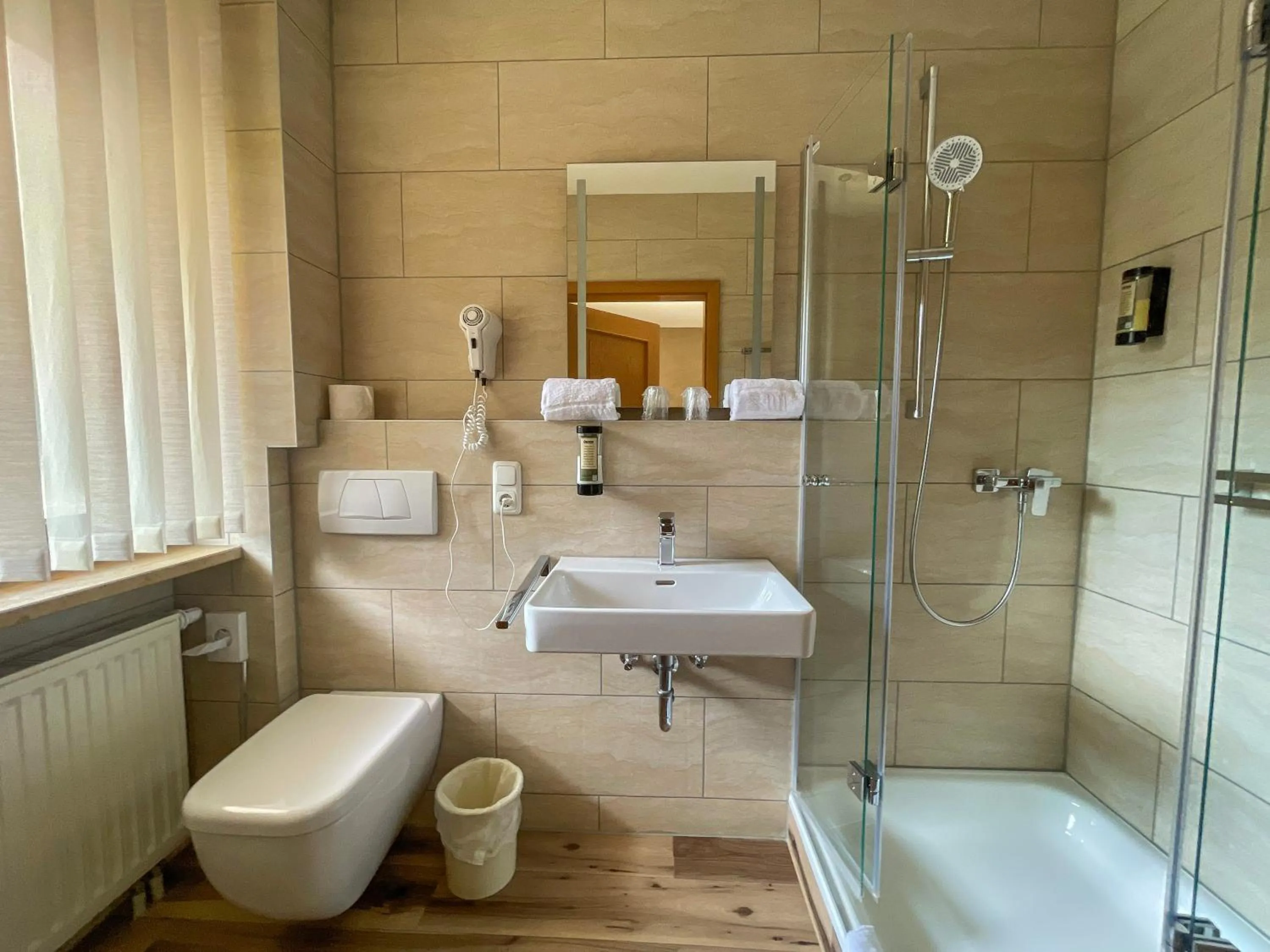 Toilet in Gästehaus Forellenhof